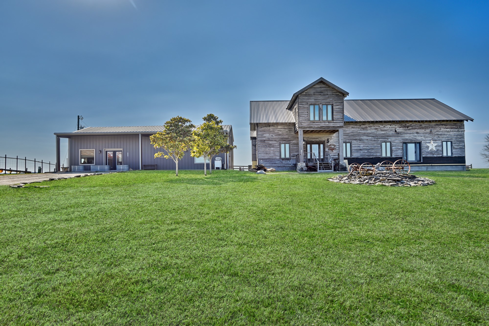 2645 Kallus Road Property Photo 1