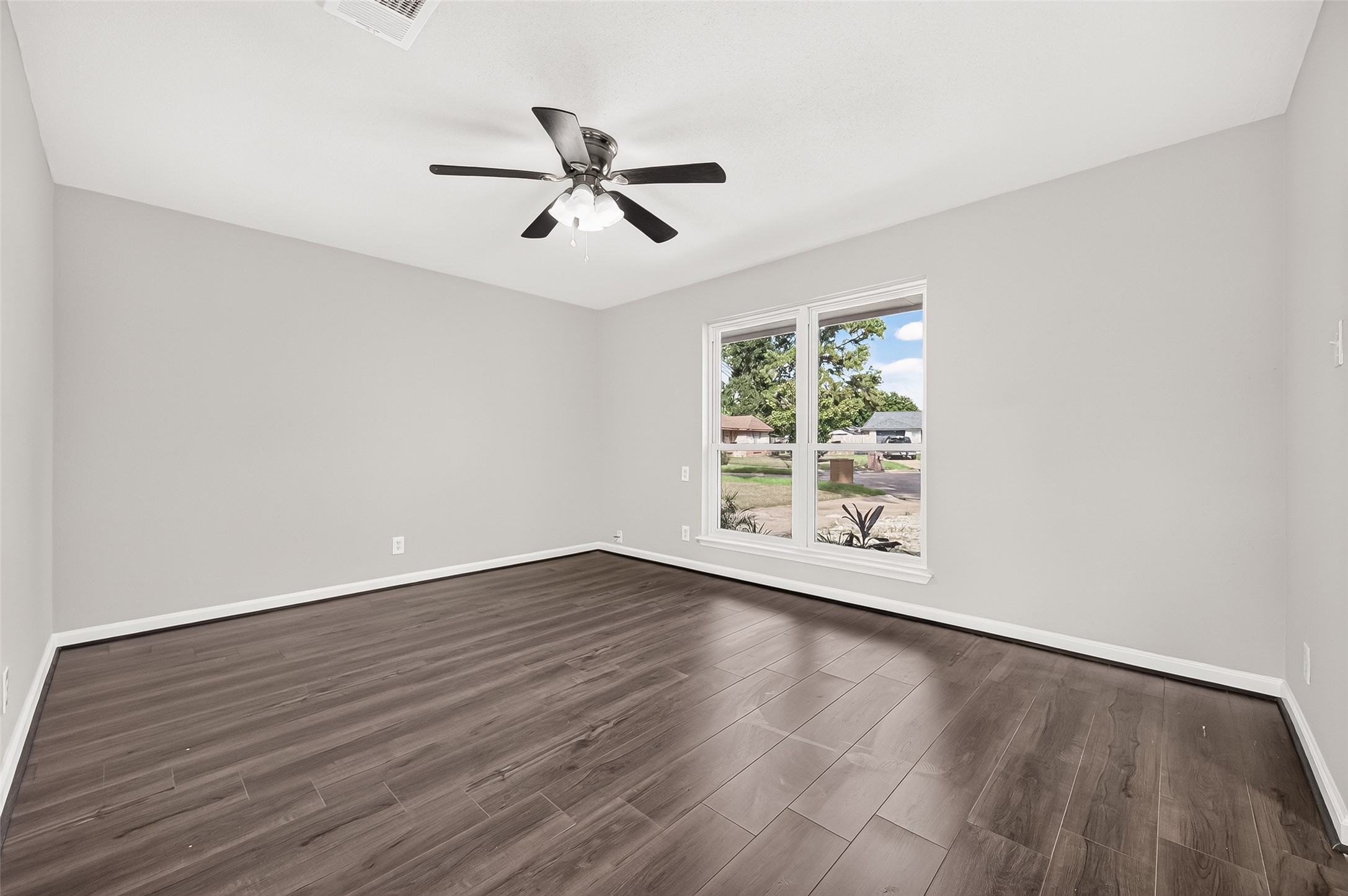 5519 Karelian Drive Property Photo 5