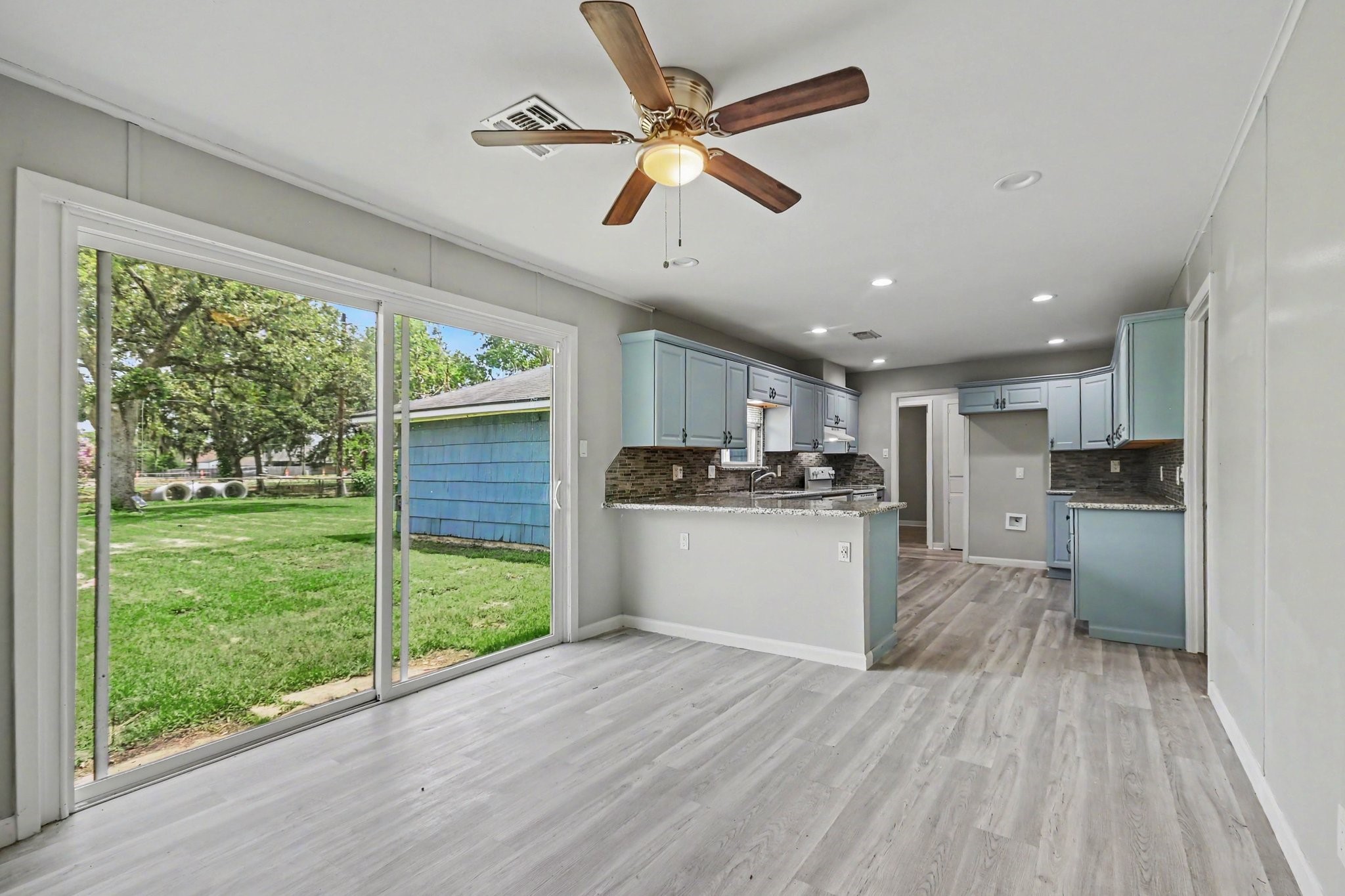 203 Chestnut Street Property Photo 18