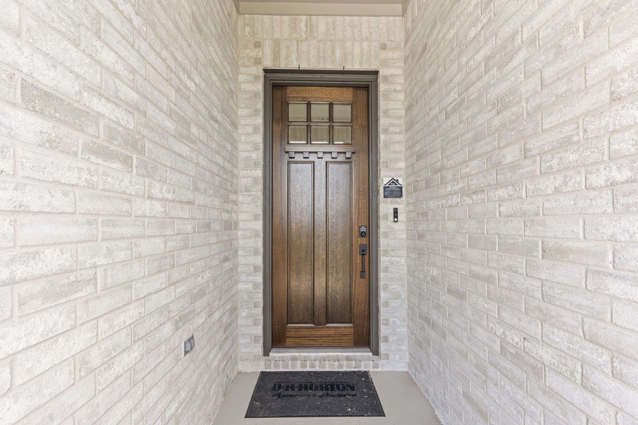3715 Stars Way Property Photo 3