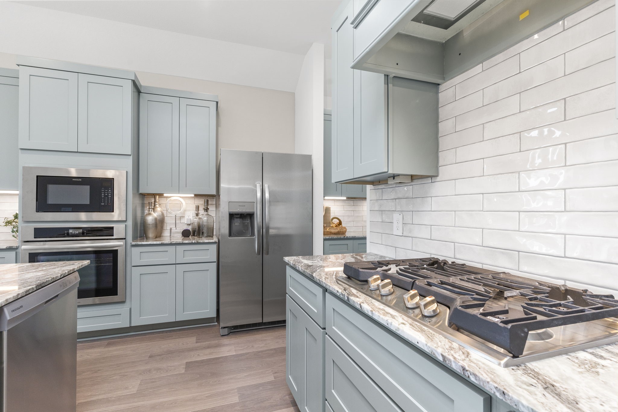 3715 Stars Way Property Photo 9
