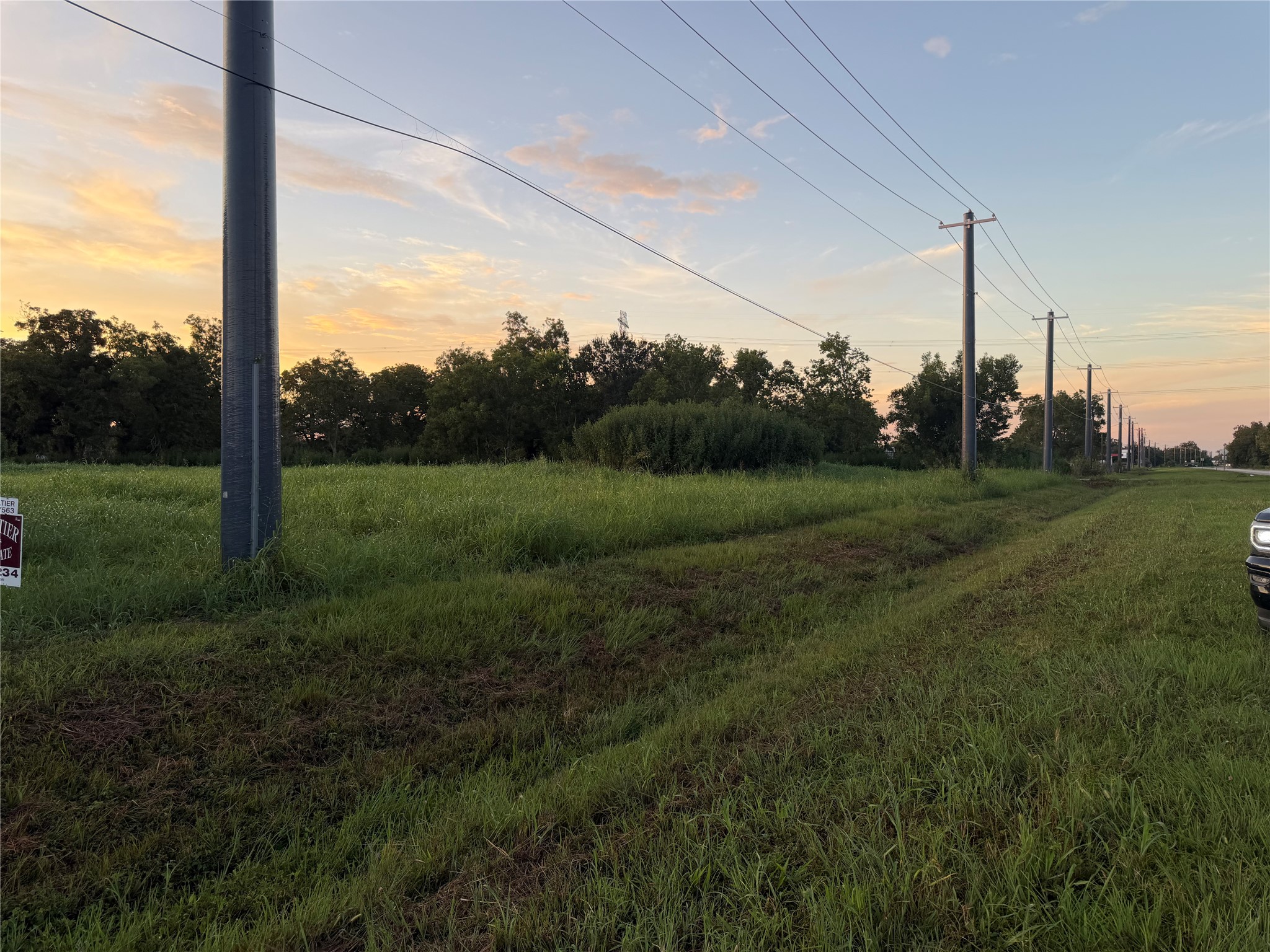 00 Fm 521 Property Photo 16