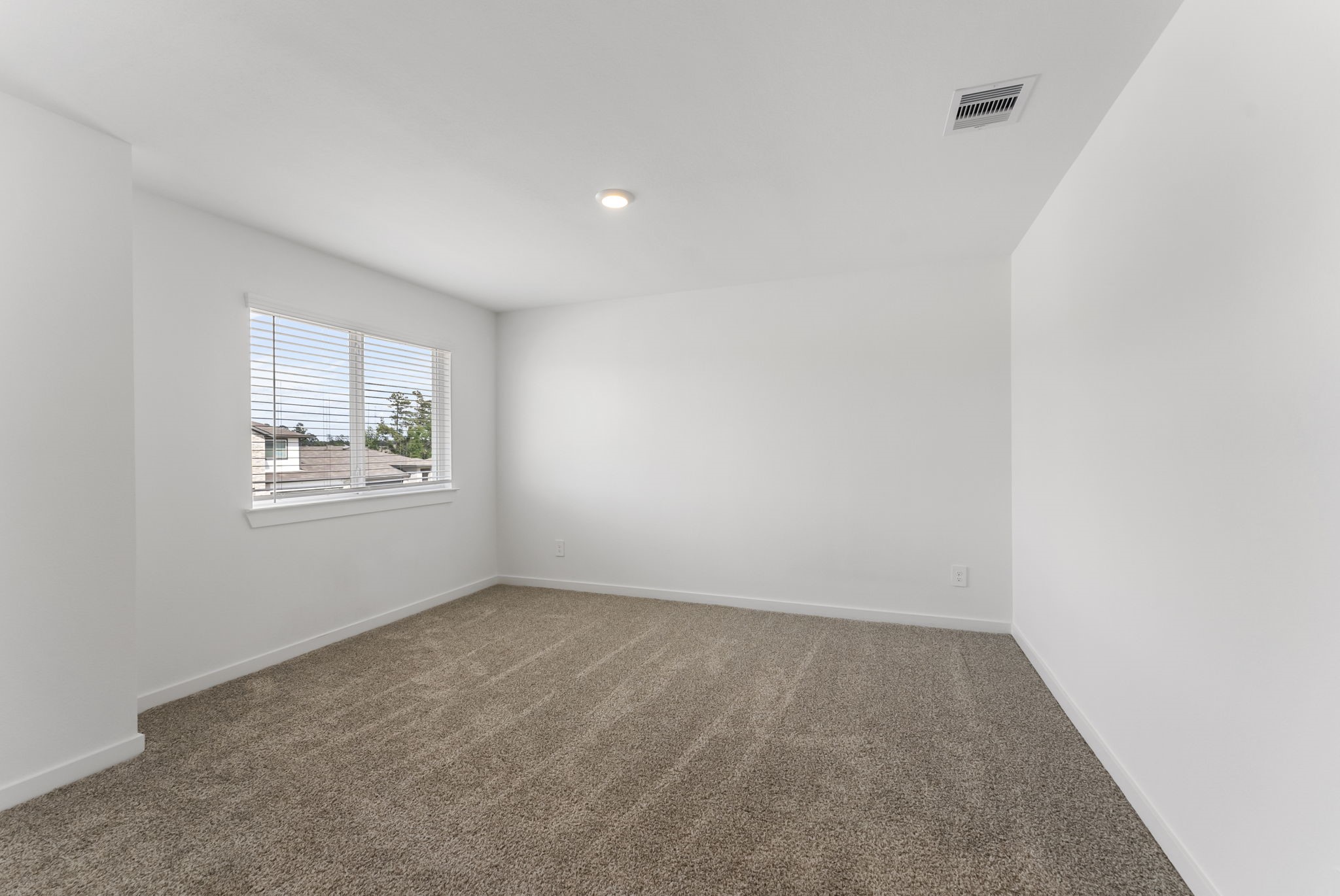 14215 Black Canyon Lane Property Photo 16
