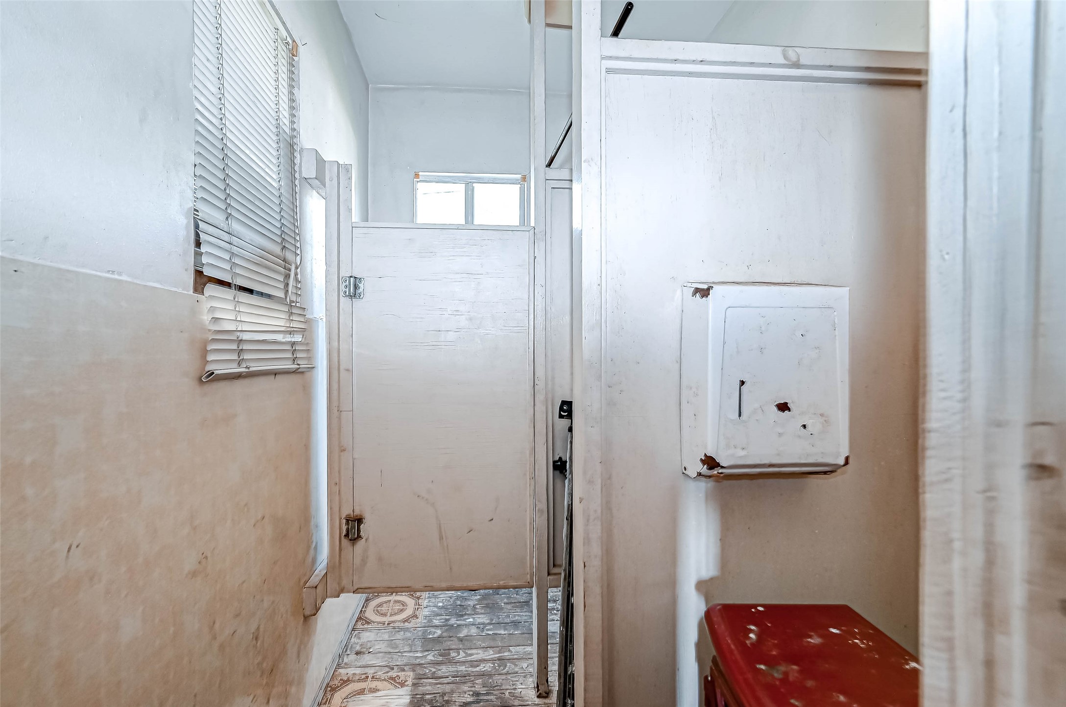 436 Neyland Street 1 Property Photo 12