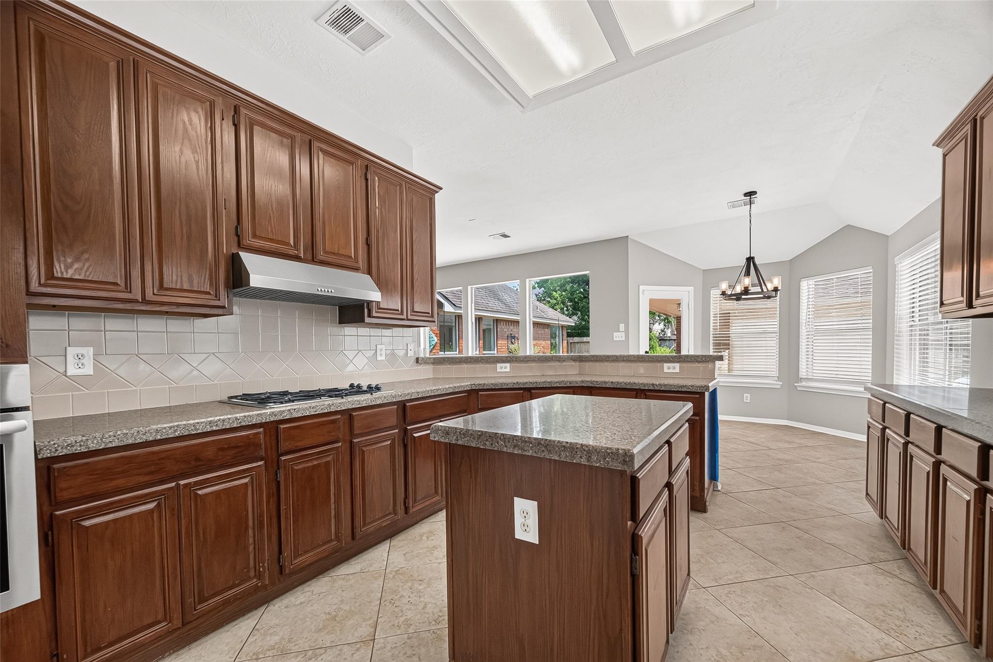 12823 Lady Jane Court Property Photo 10