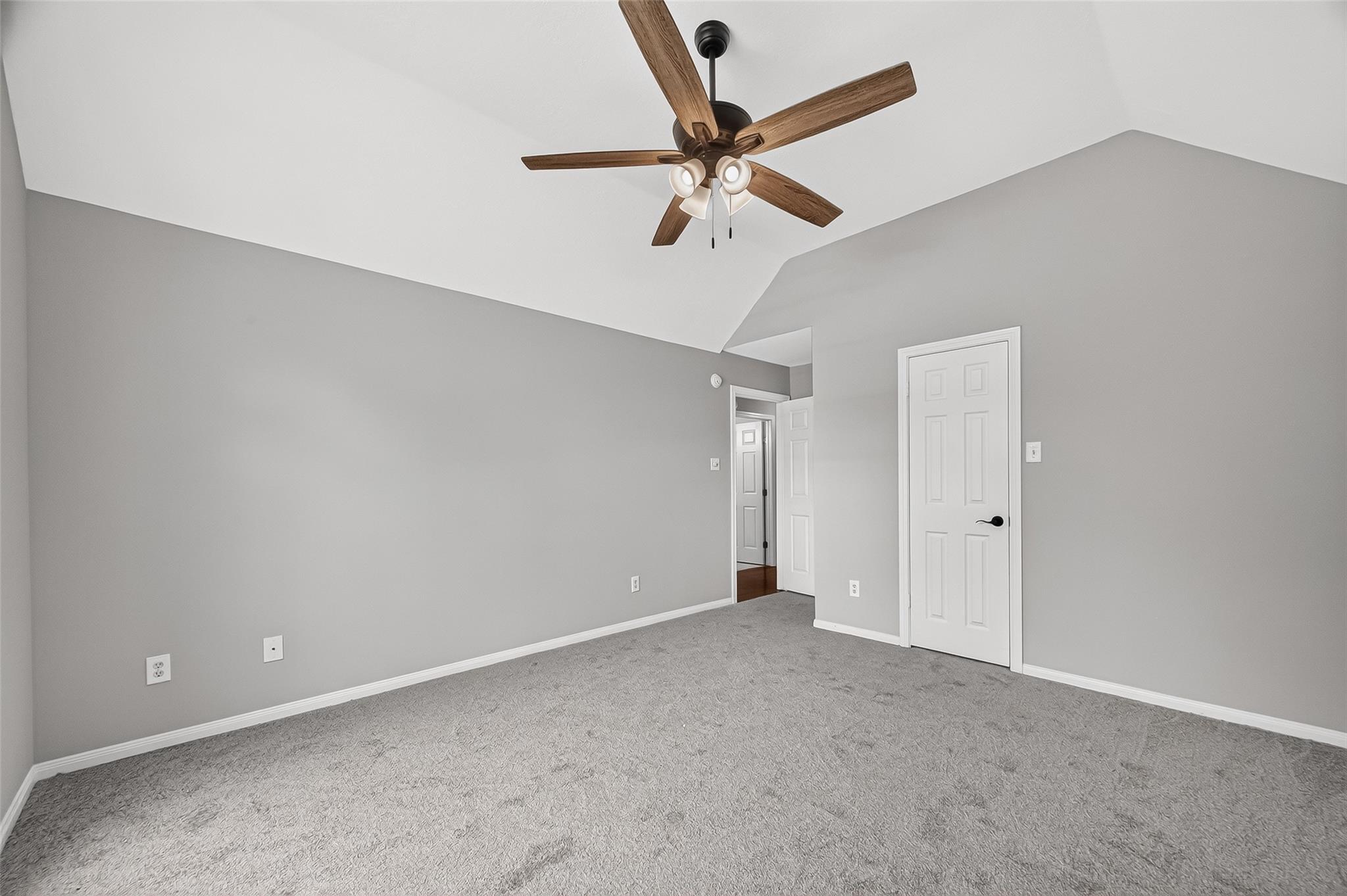 12823 Lady Jane Court Property Photo 22