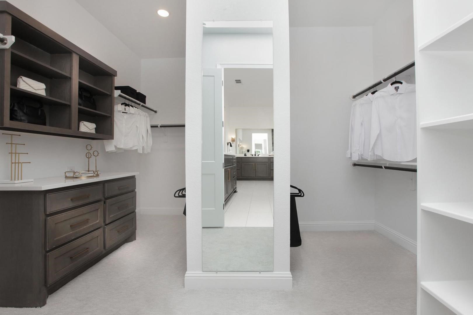 1008 Sand Harbor Court Property Photo 12