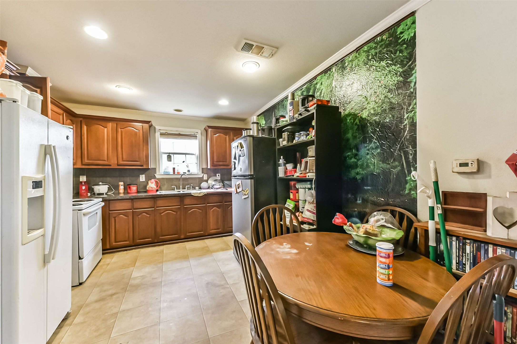 27136 Coach Light Lane Property Photo 1