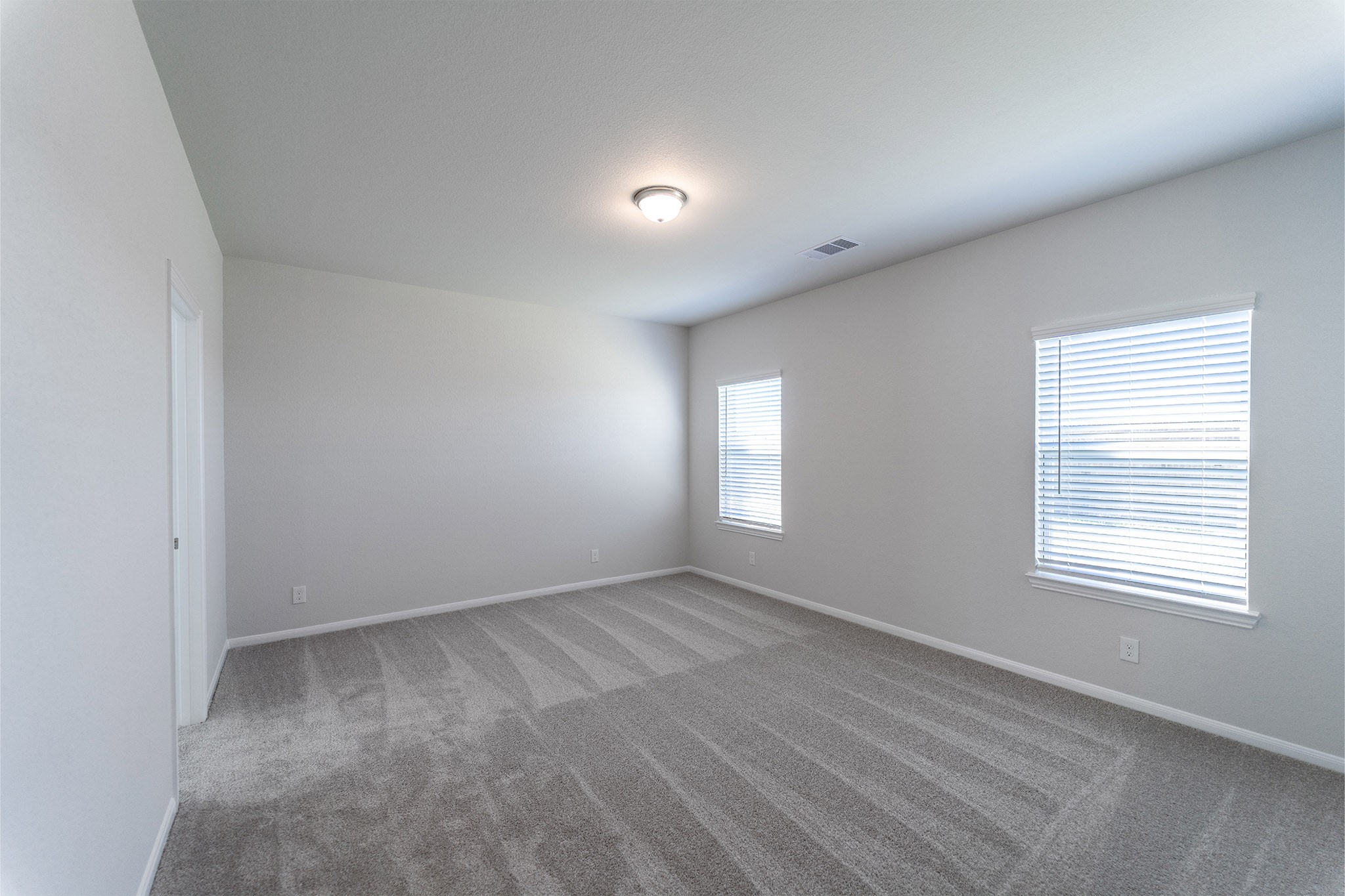418 Hazy Meadows Drive Property Photo 8