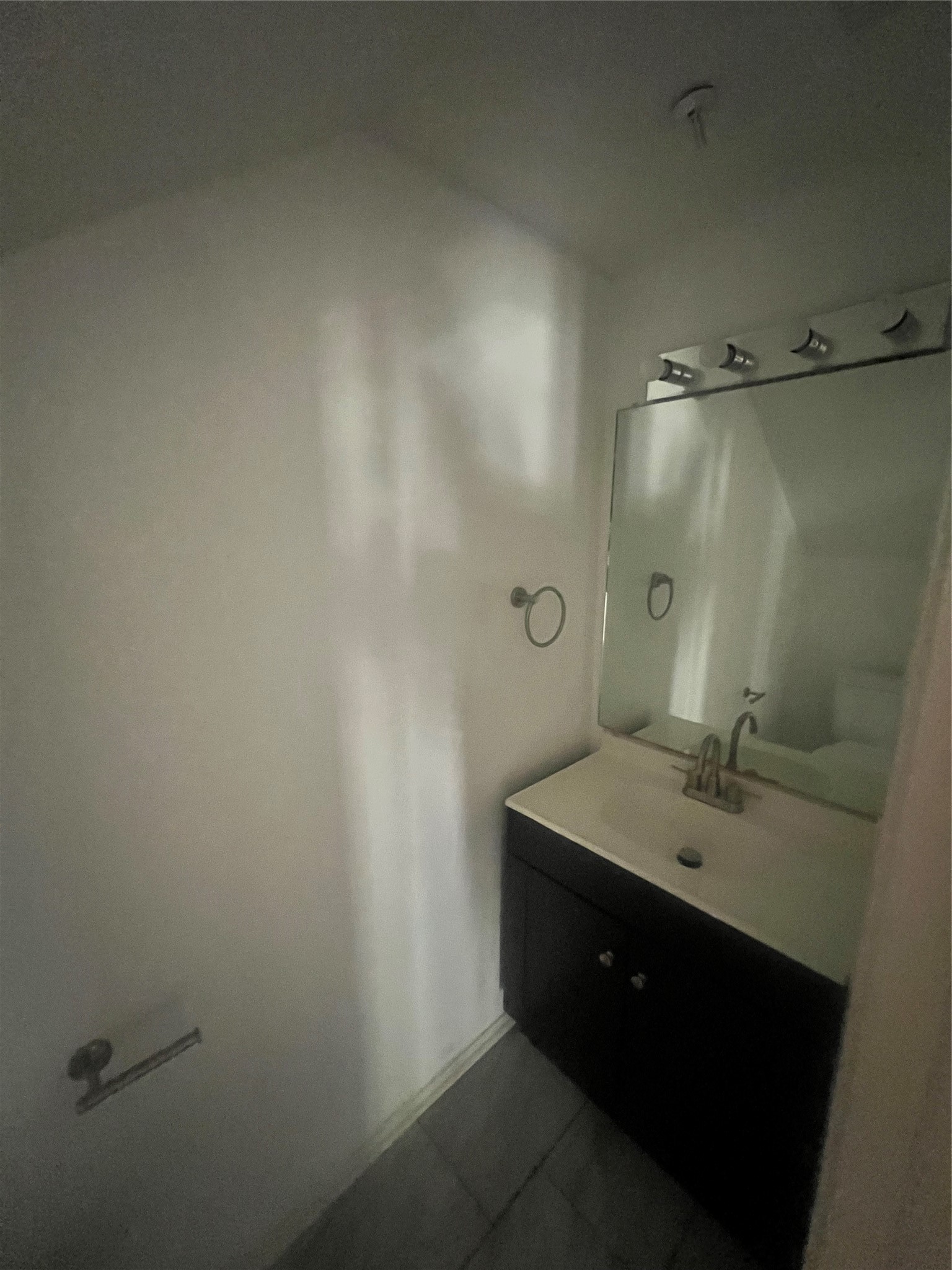 5670 Birchmont Drive C Property Photo 11