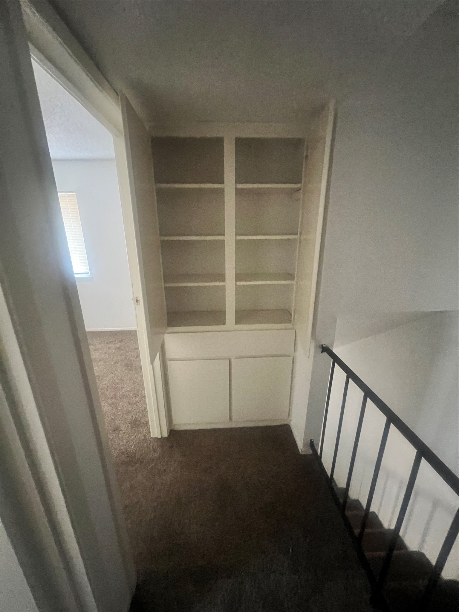 5670 Birchmont Drive C Property Photo 15
