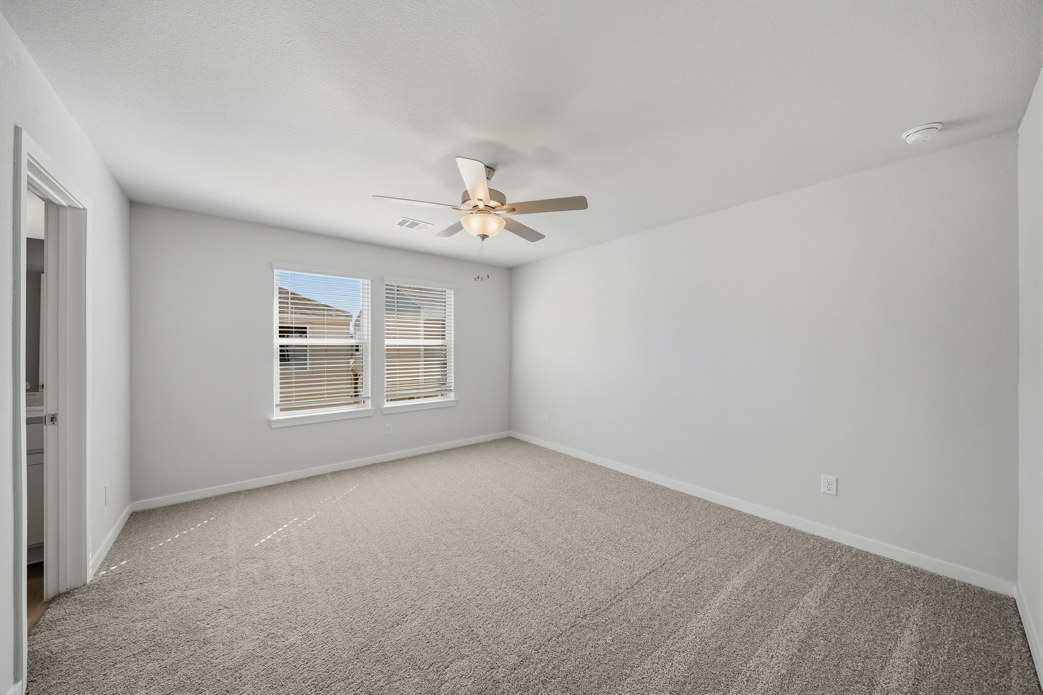 11417 Velvet Field Drive Property Photo 4