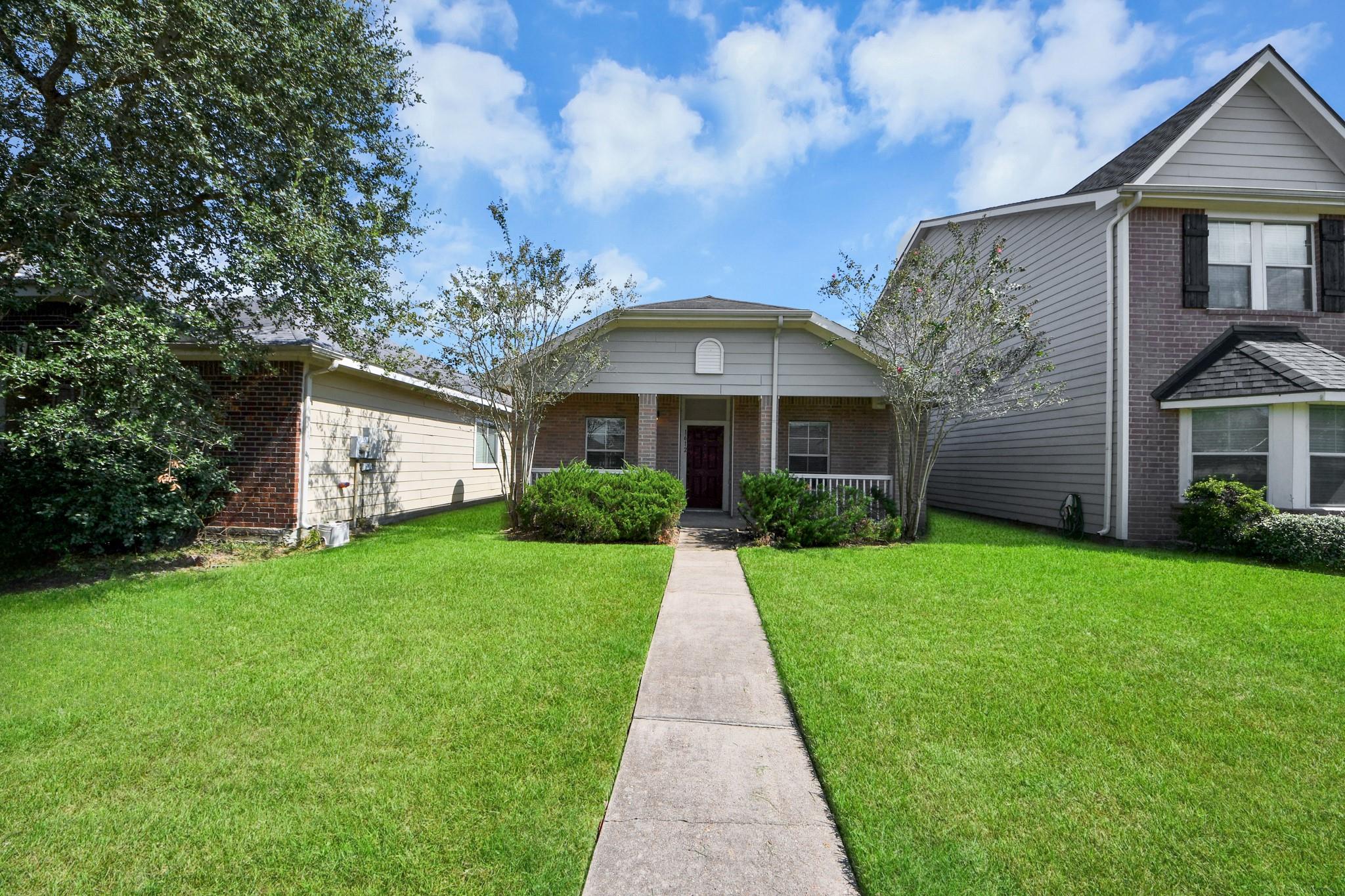 1612 Claremont Garden Circle, Houston Tx 77047 Property Photo 40