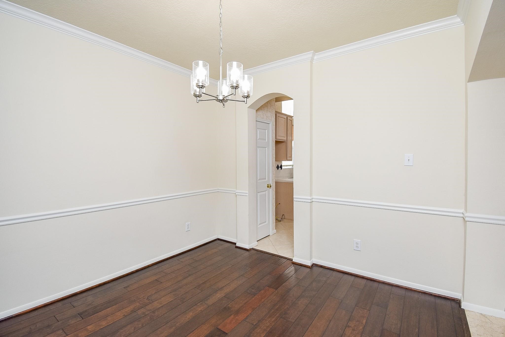 2327 Parkhaven Drive Property Photo 12
