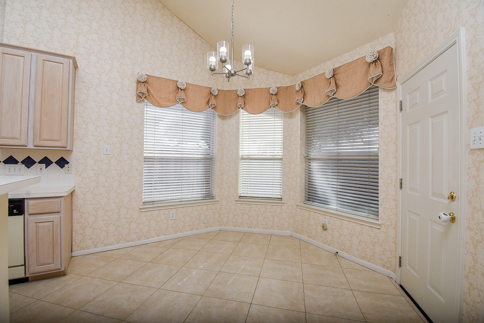 2327 Parkhaven Drive Property Photo 20