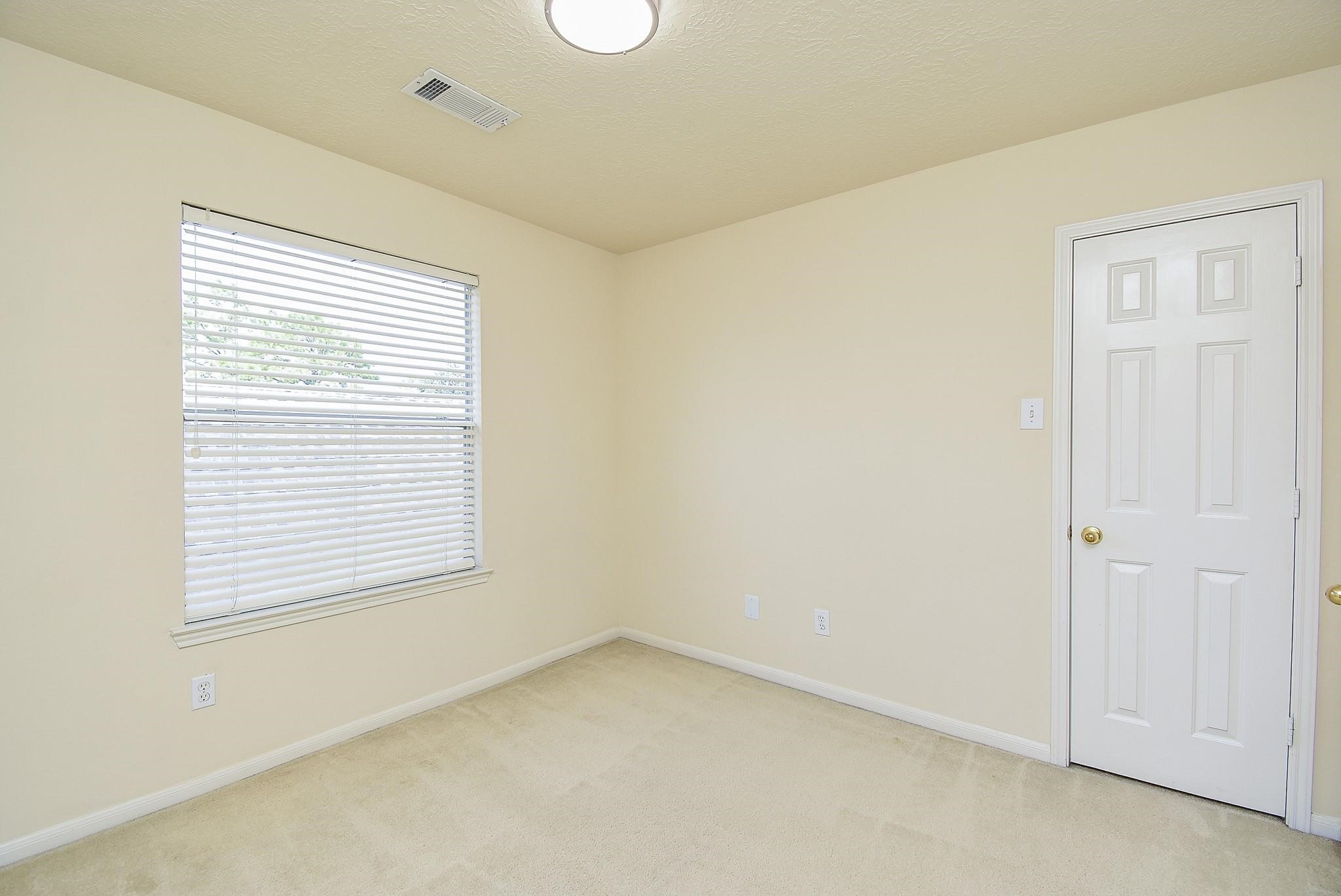 2327 Parkhaven Drive Property Photo 38