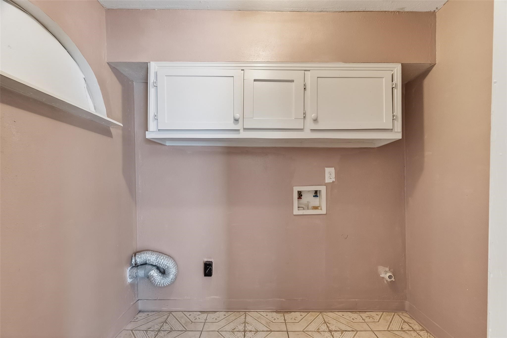 968 Garapan Street Property Photo 7