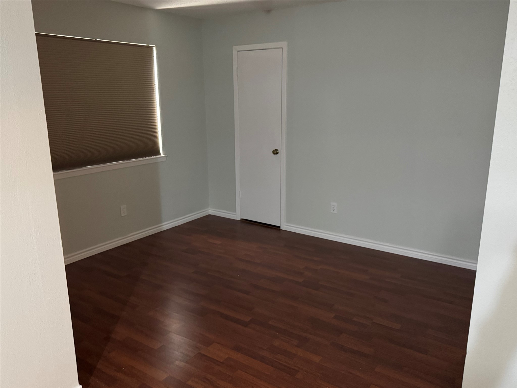 18515 Sweetmeadow Drive Property Photo 8