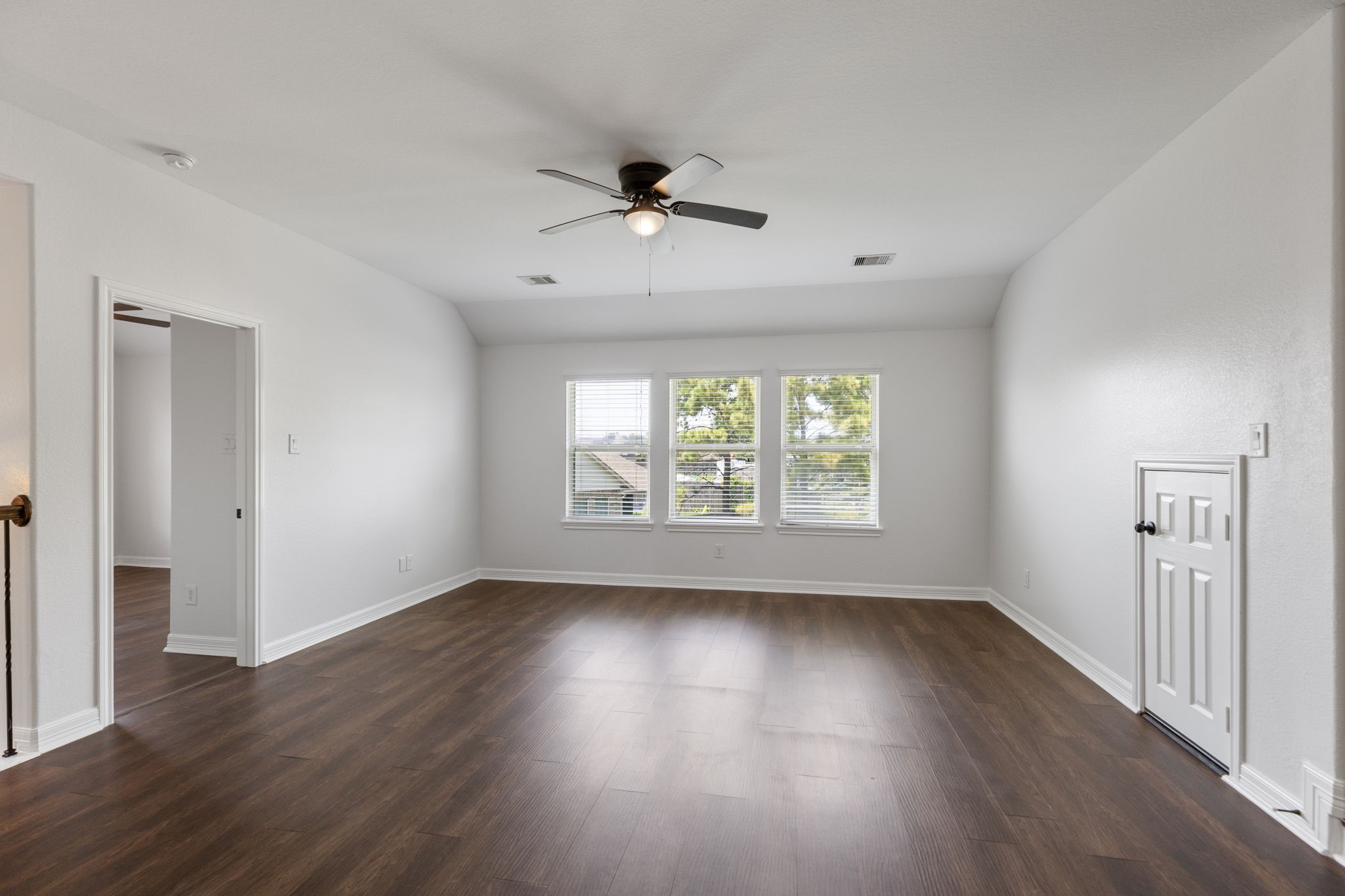 10546 Hartfield Bluff Lane Property Photo 29