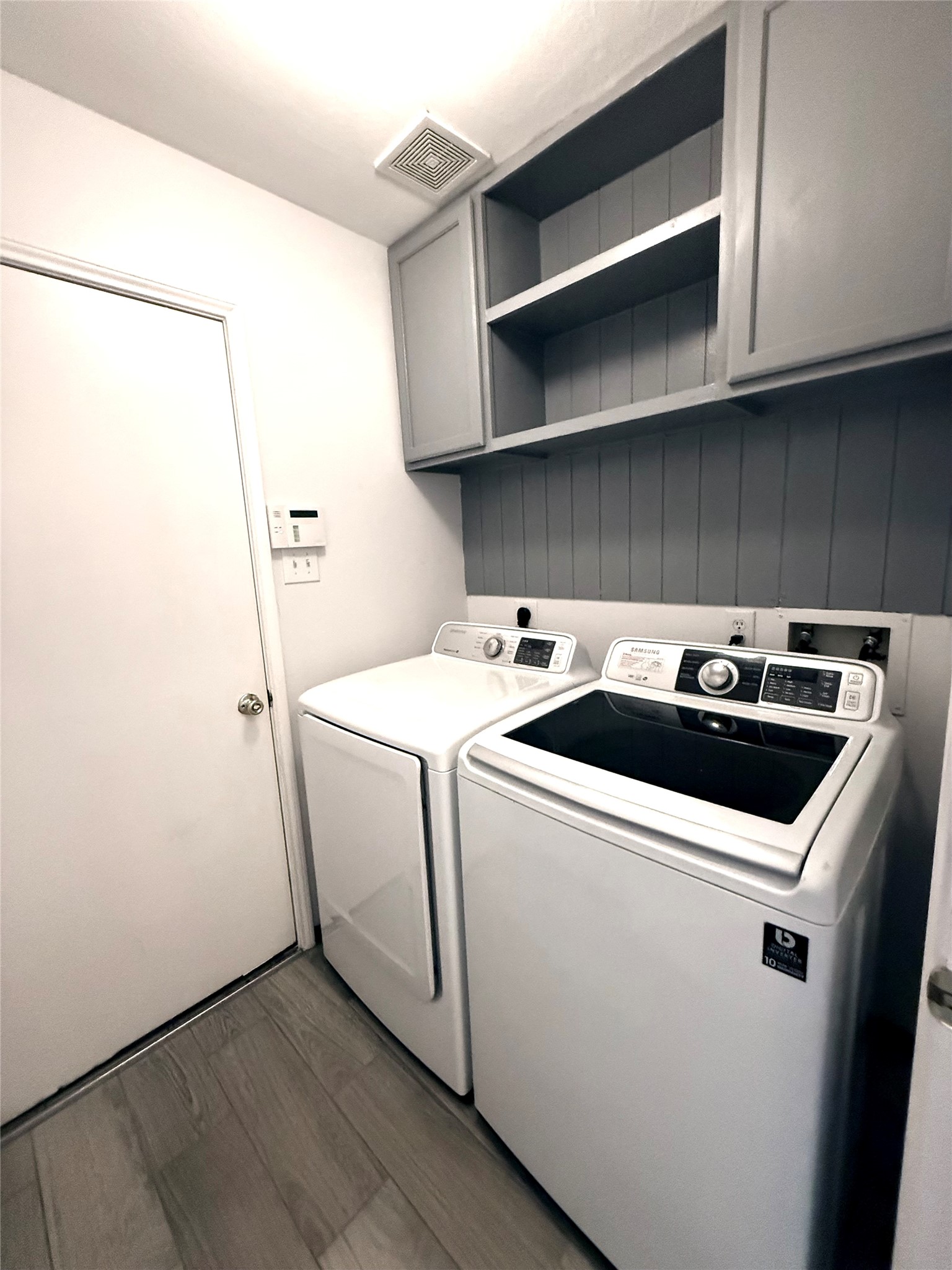 21119 Brae Point Court Property Photo 12