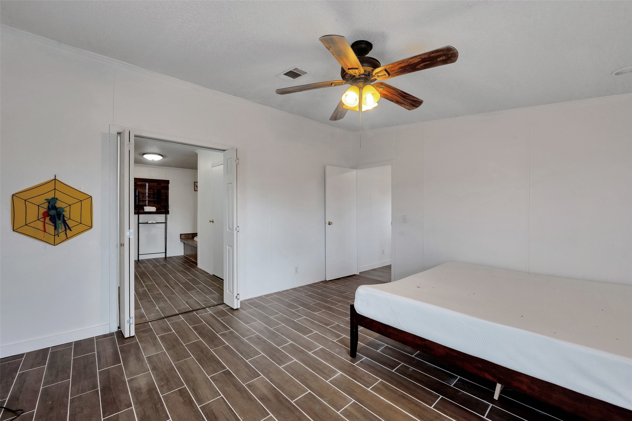 2218 Hintz Road Property Photo 22