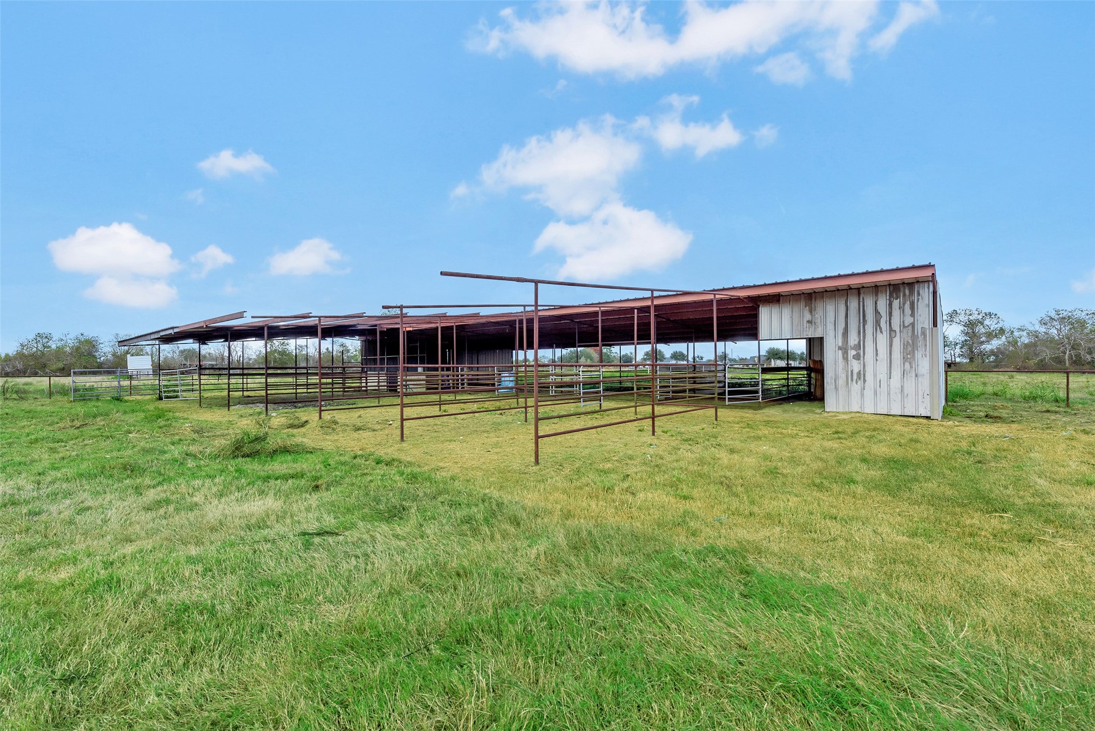 2218 Hintz Road Property Photo 32