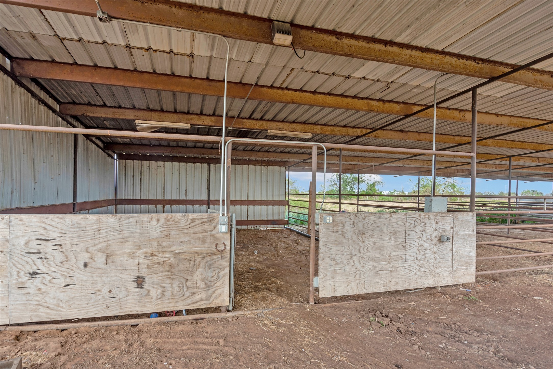 2218 Hintz Road Property Photo 33