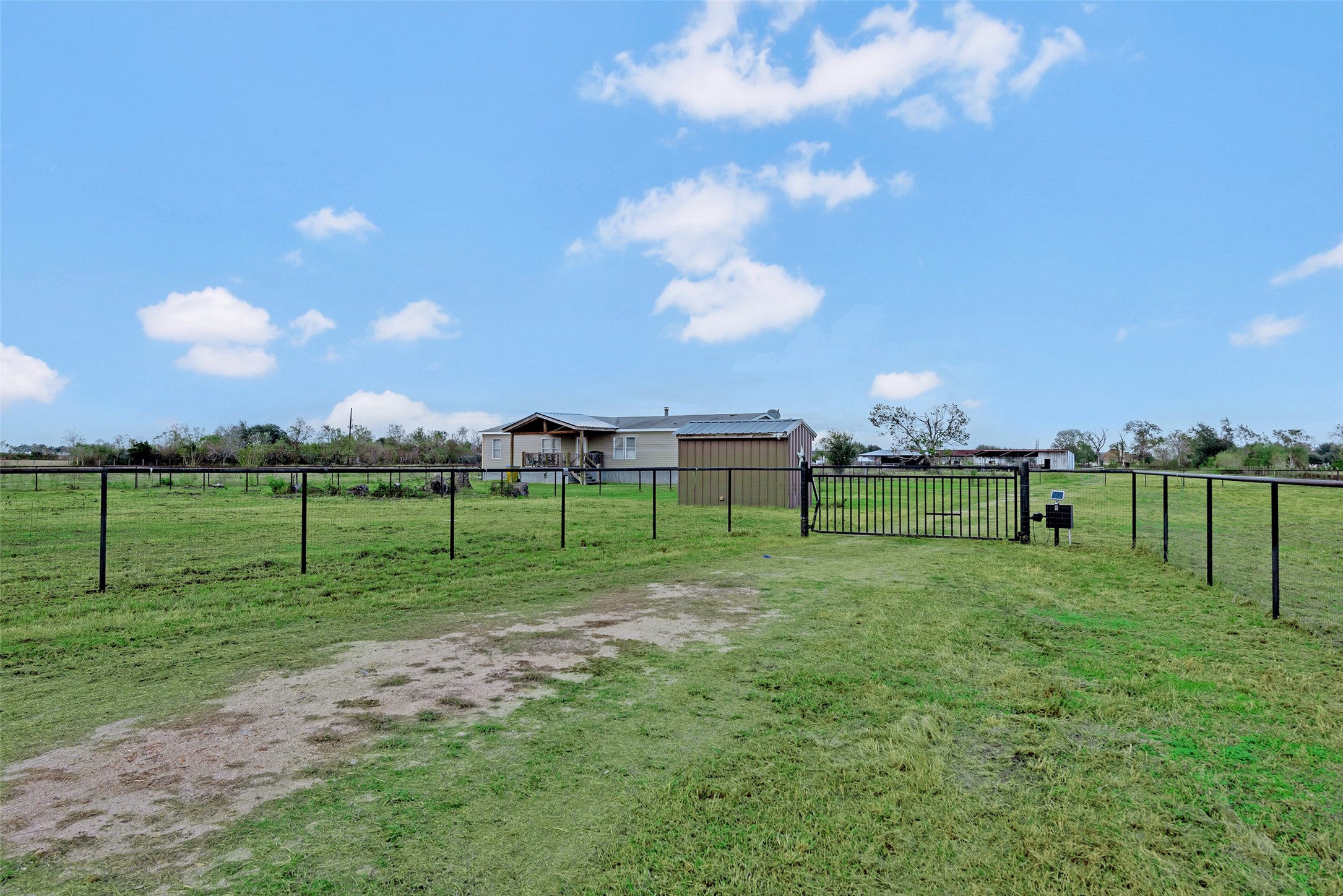 2218 Hintz Road Property Photo 36
