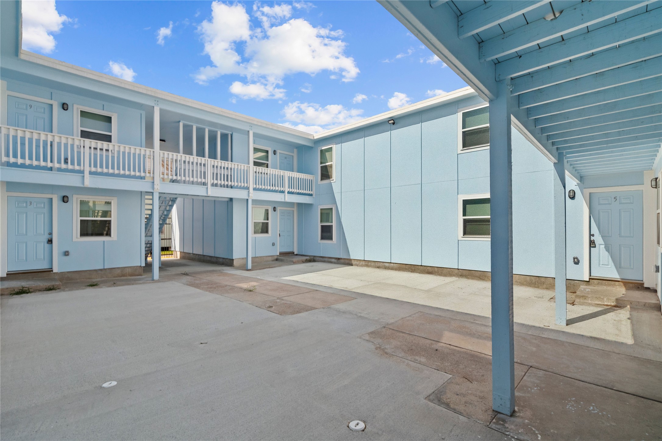 2802 Sealy Street 2 Property Photo 19