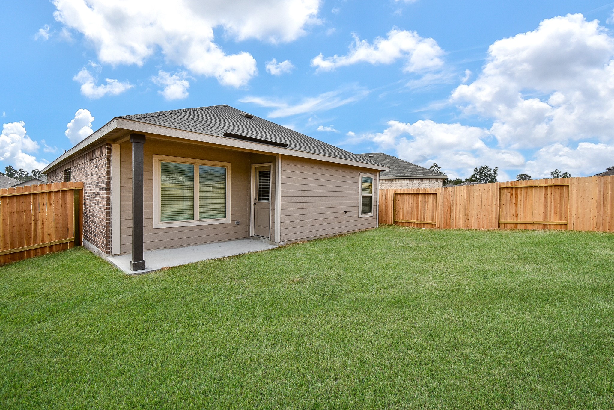 8006 Camphor Court Property Photo 26