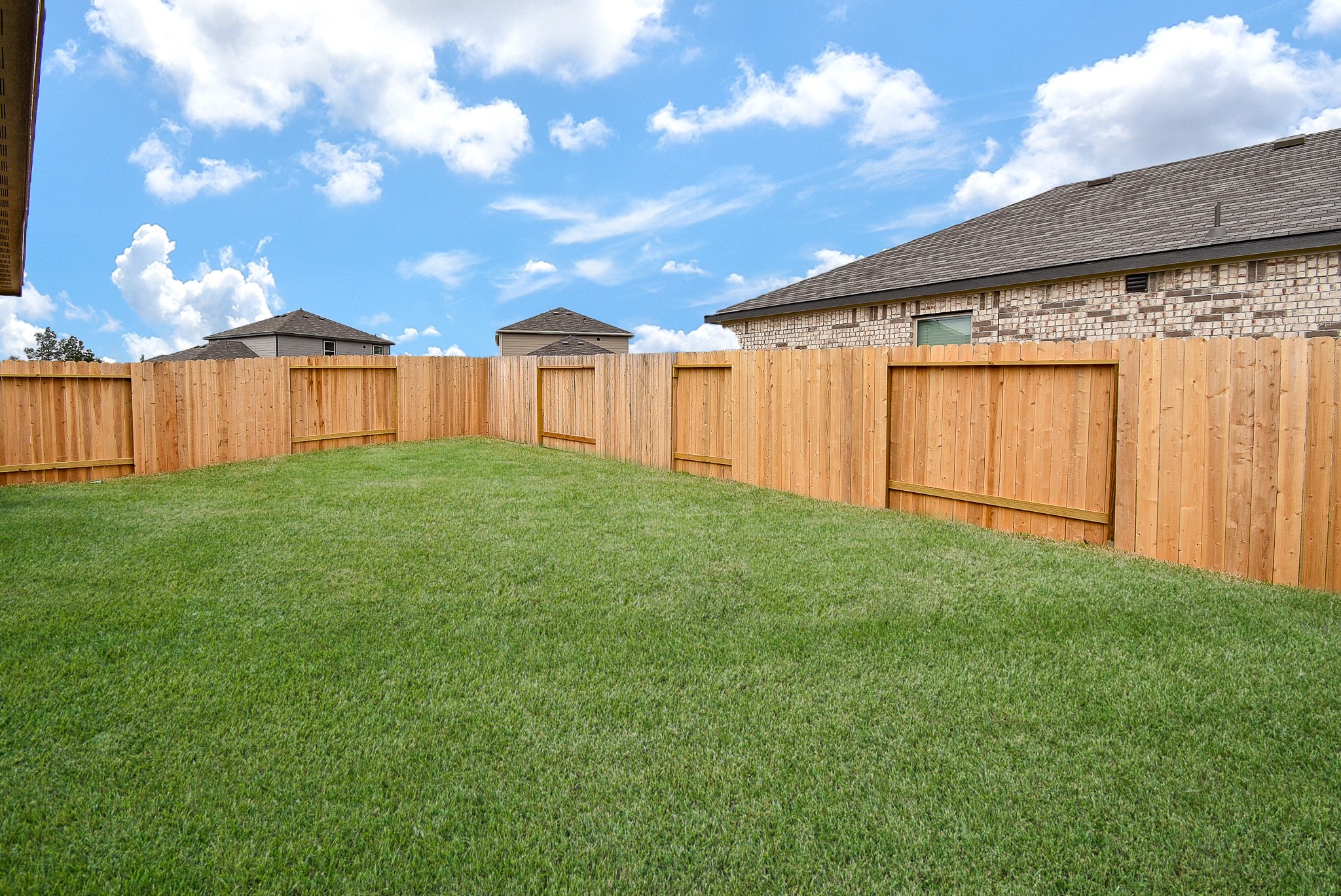 8006 Camphor Court Property Photo 27
