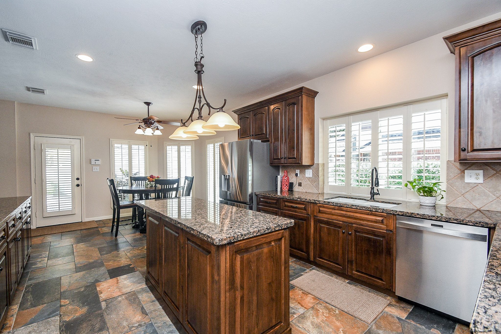 1703 Fall Ridge Circle Property Photo 11