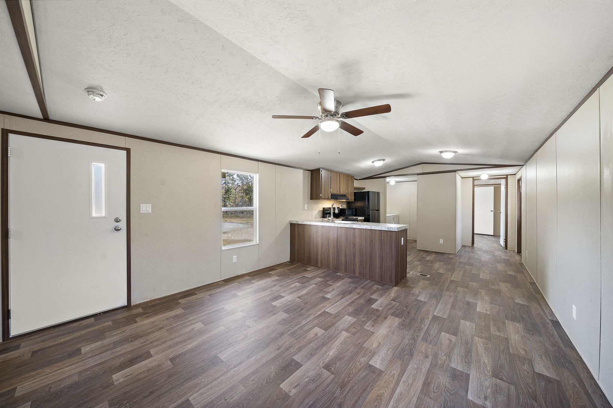 11966 Kentucky Derby Property Photo 4