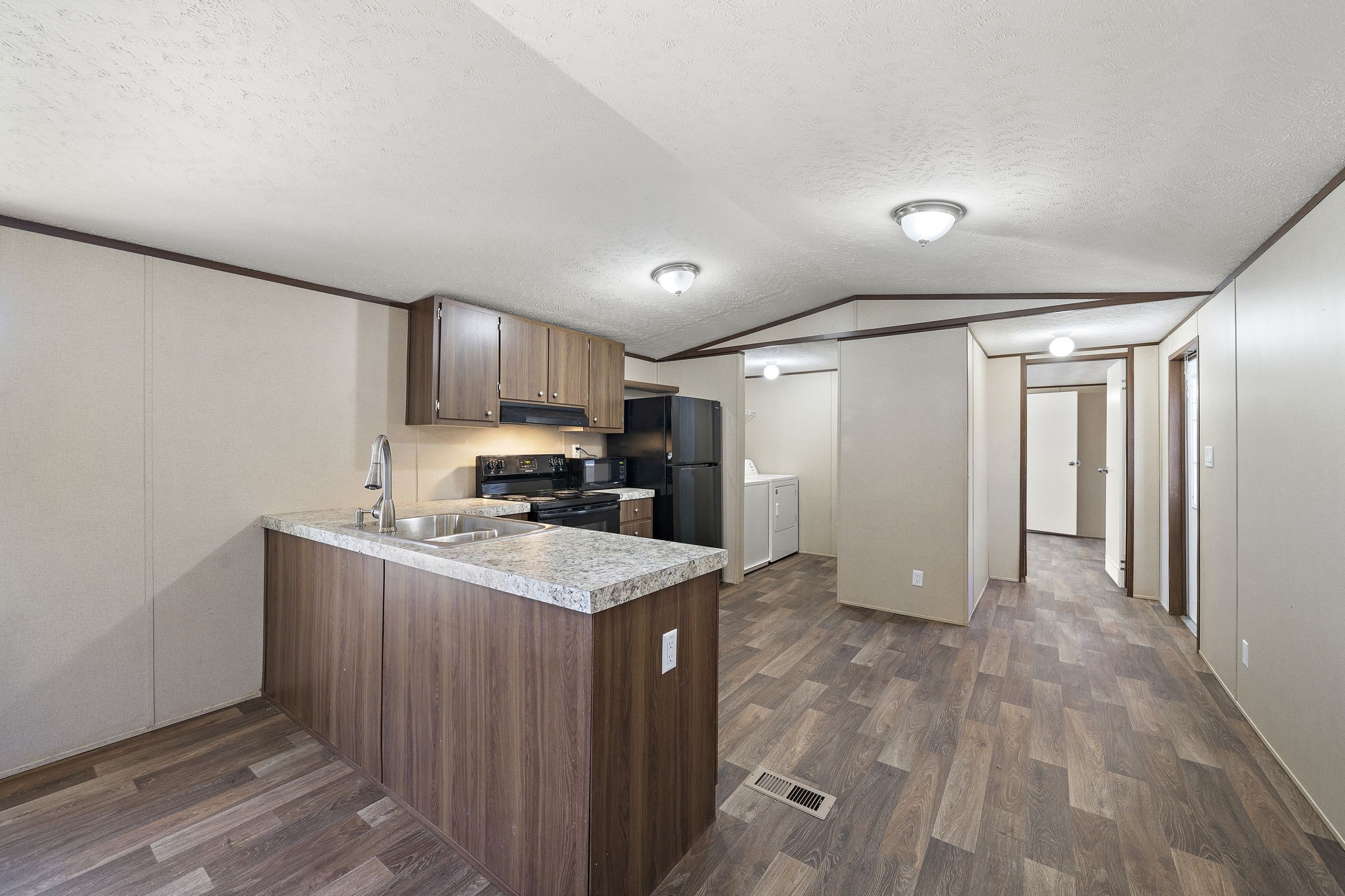 11966 Kentucky Derby Property Photo 6