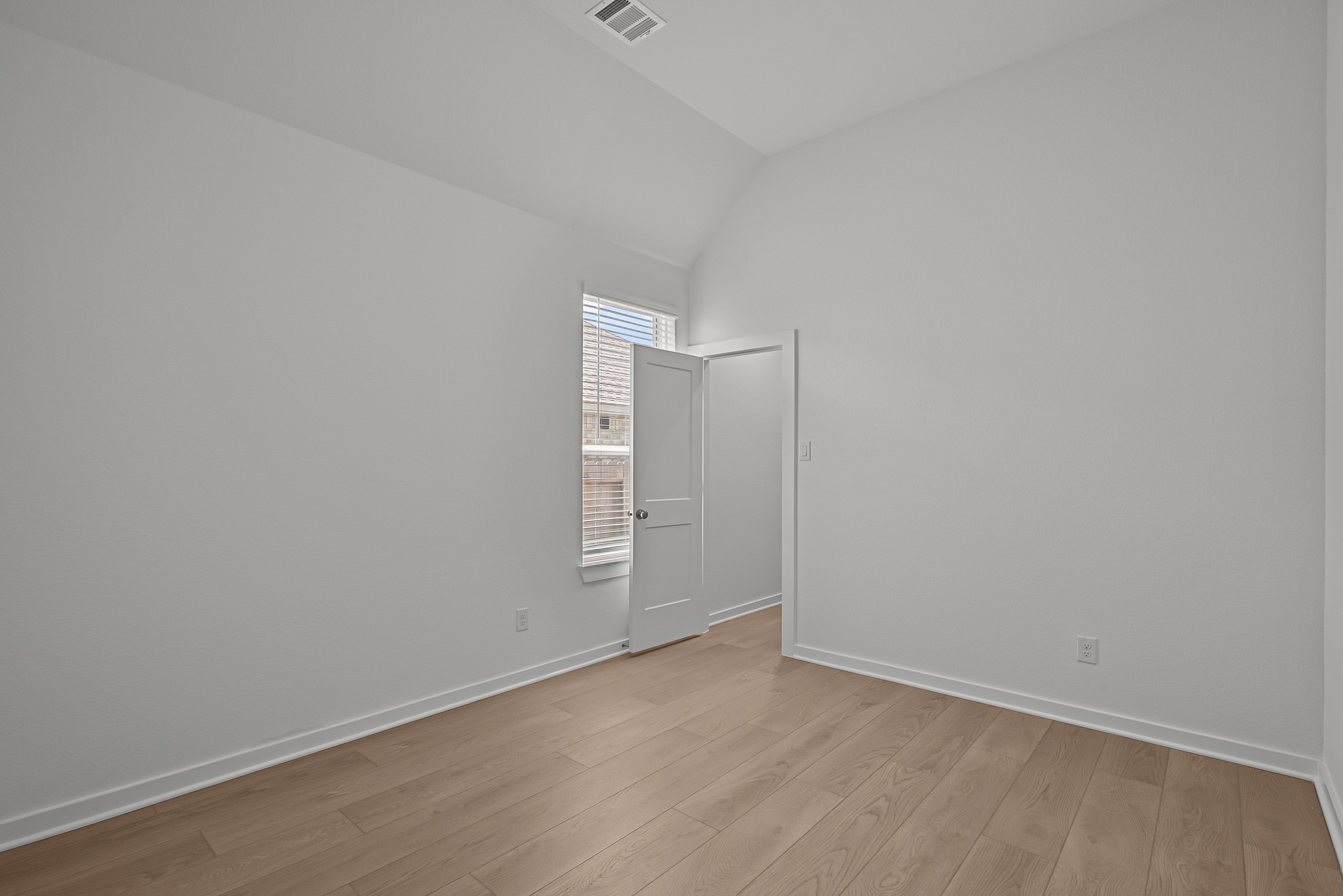 3010 Blue Abelia Street Property Photo 24