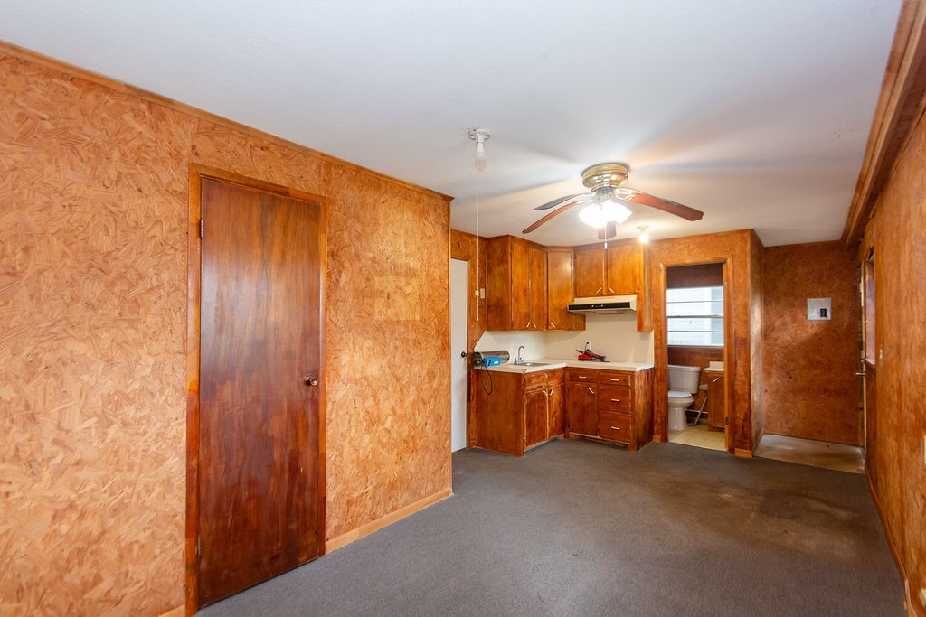 1210 Avenue A Property Photo 23