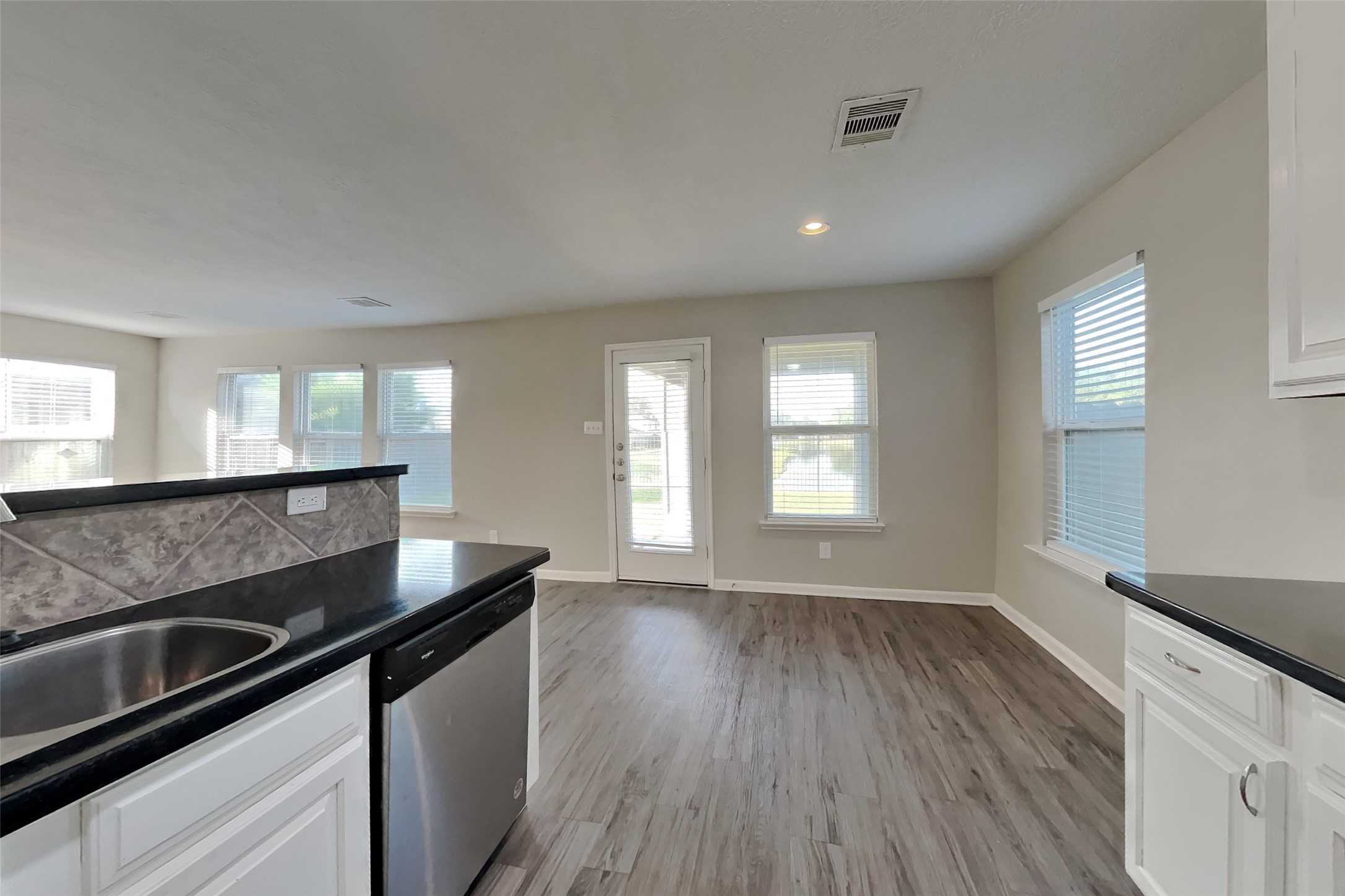 3119 Peachstone Place Property Photo 4