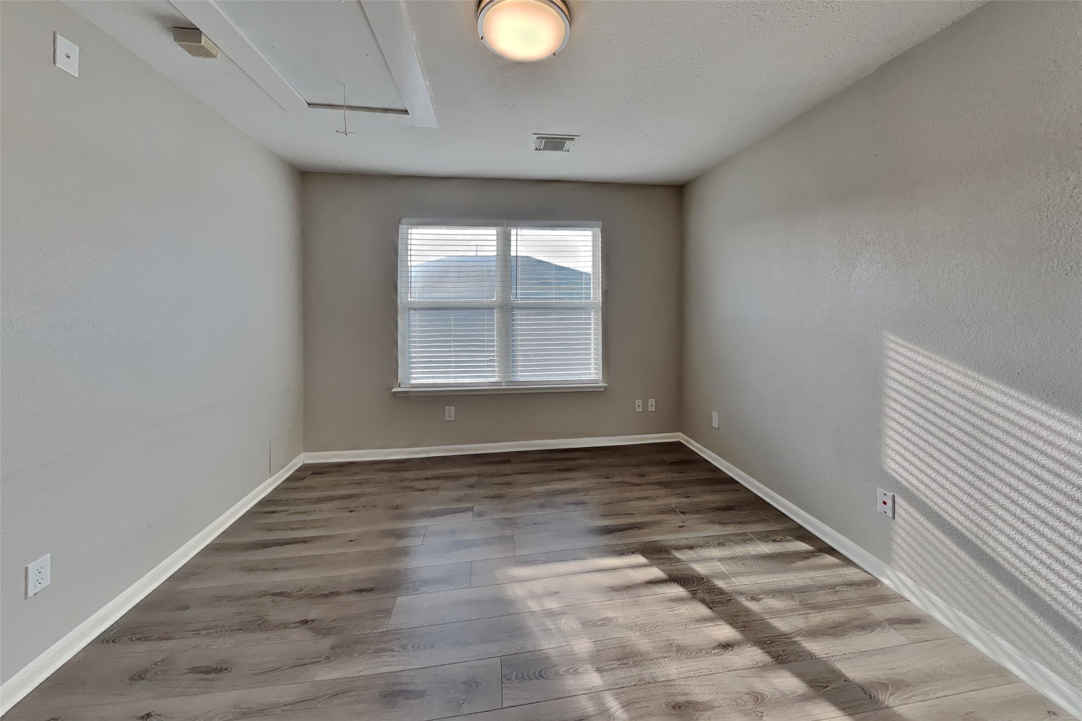 3119 Peachstone Place Property Photo 16