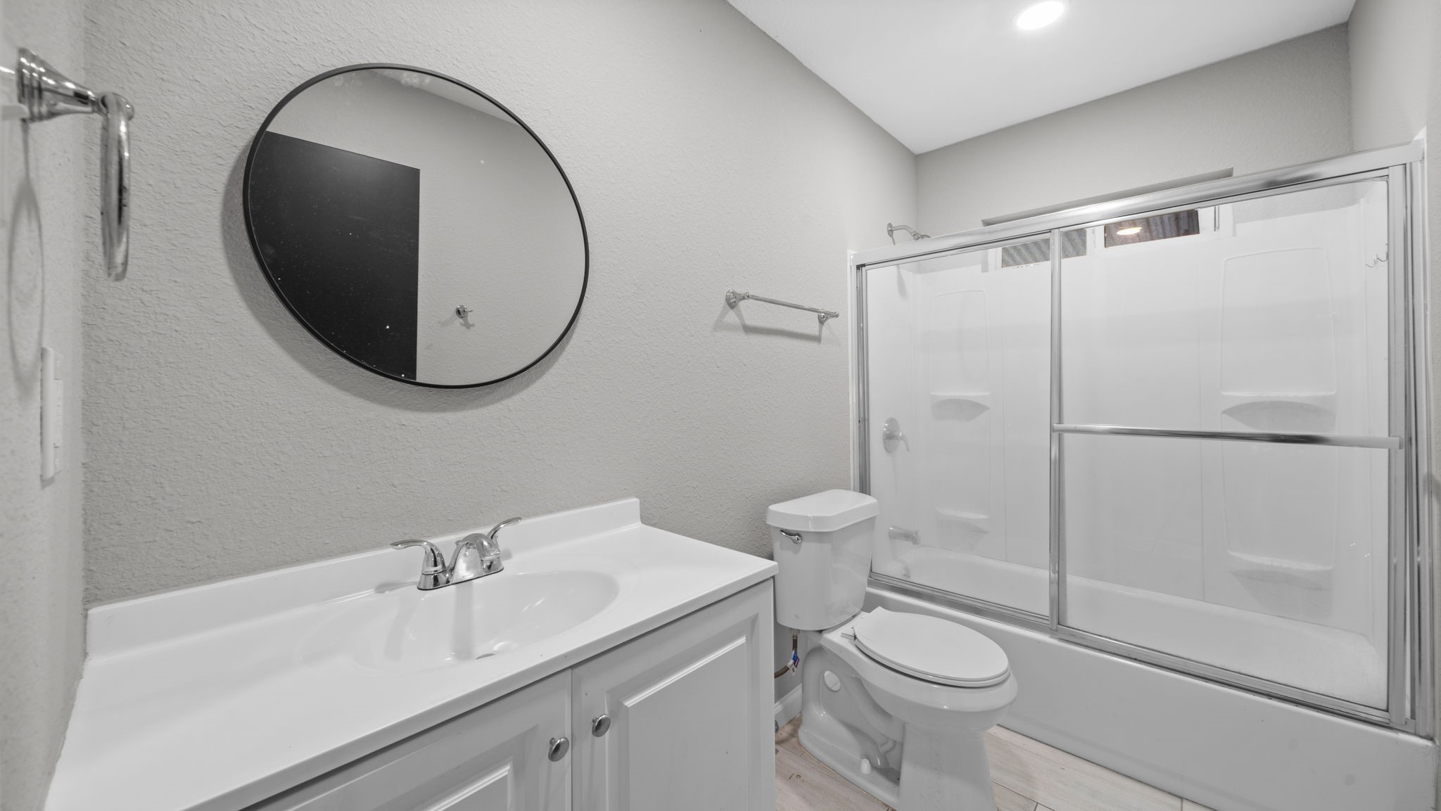 5242 Greylog Drive Property Photo 13