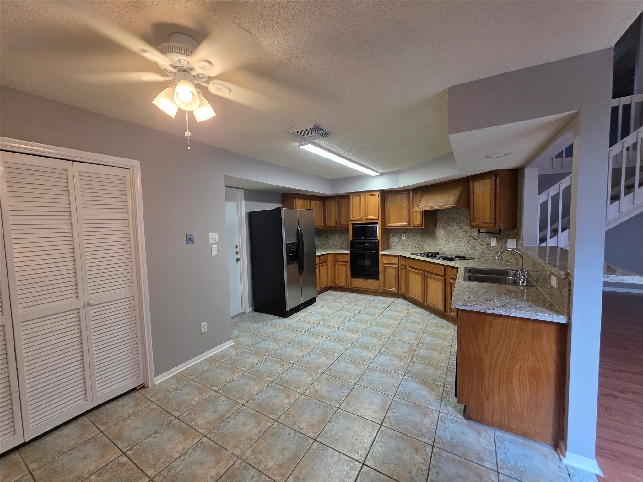 12722 Ashford Brook Drive Property Photo 20