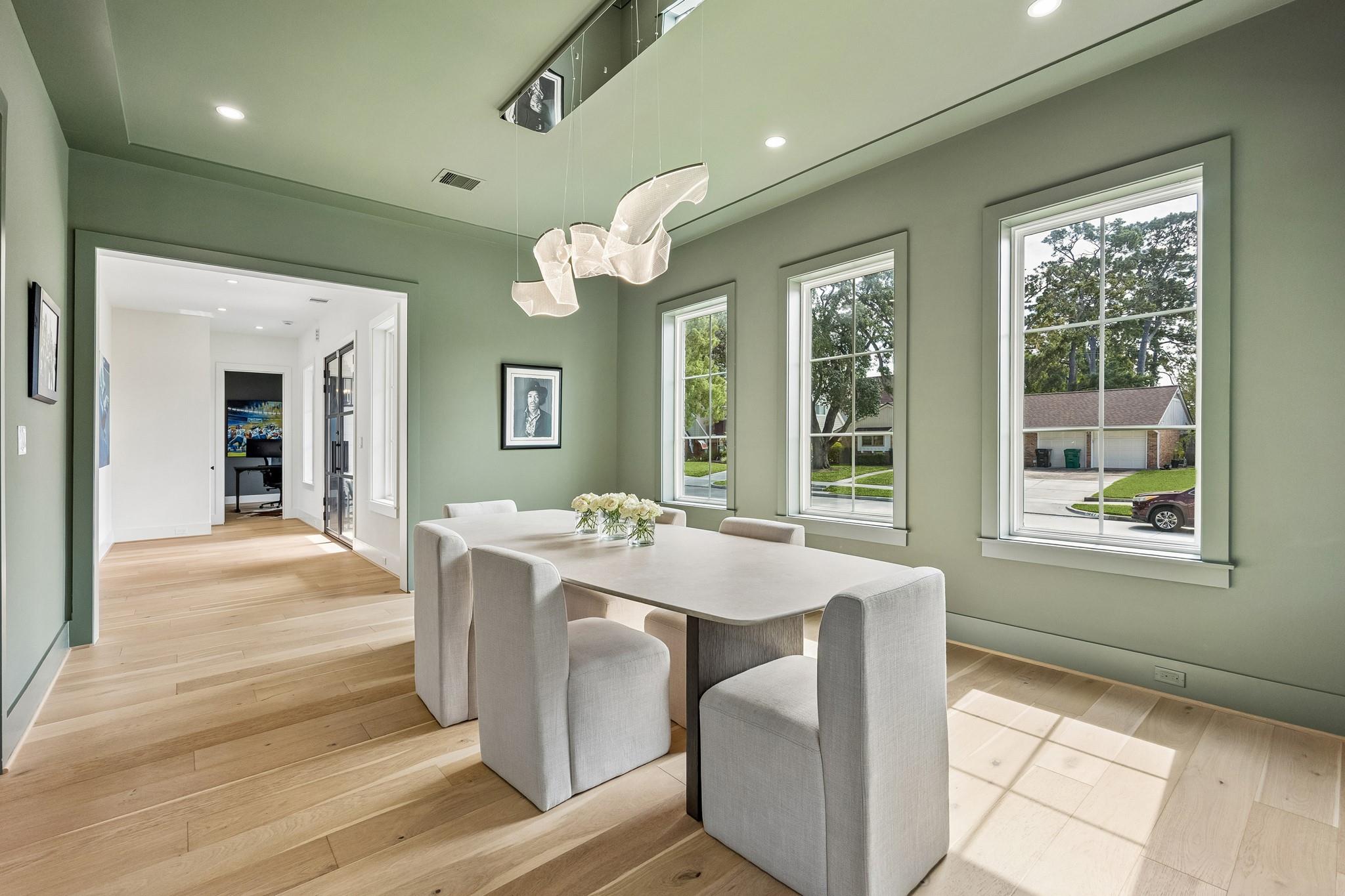 1030 Chamboard Lane, Houston Tx 77018 Property Photo 7