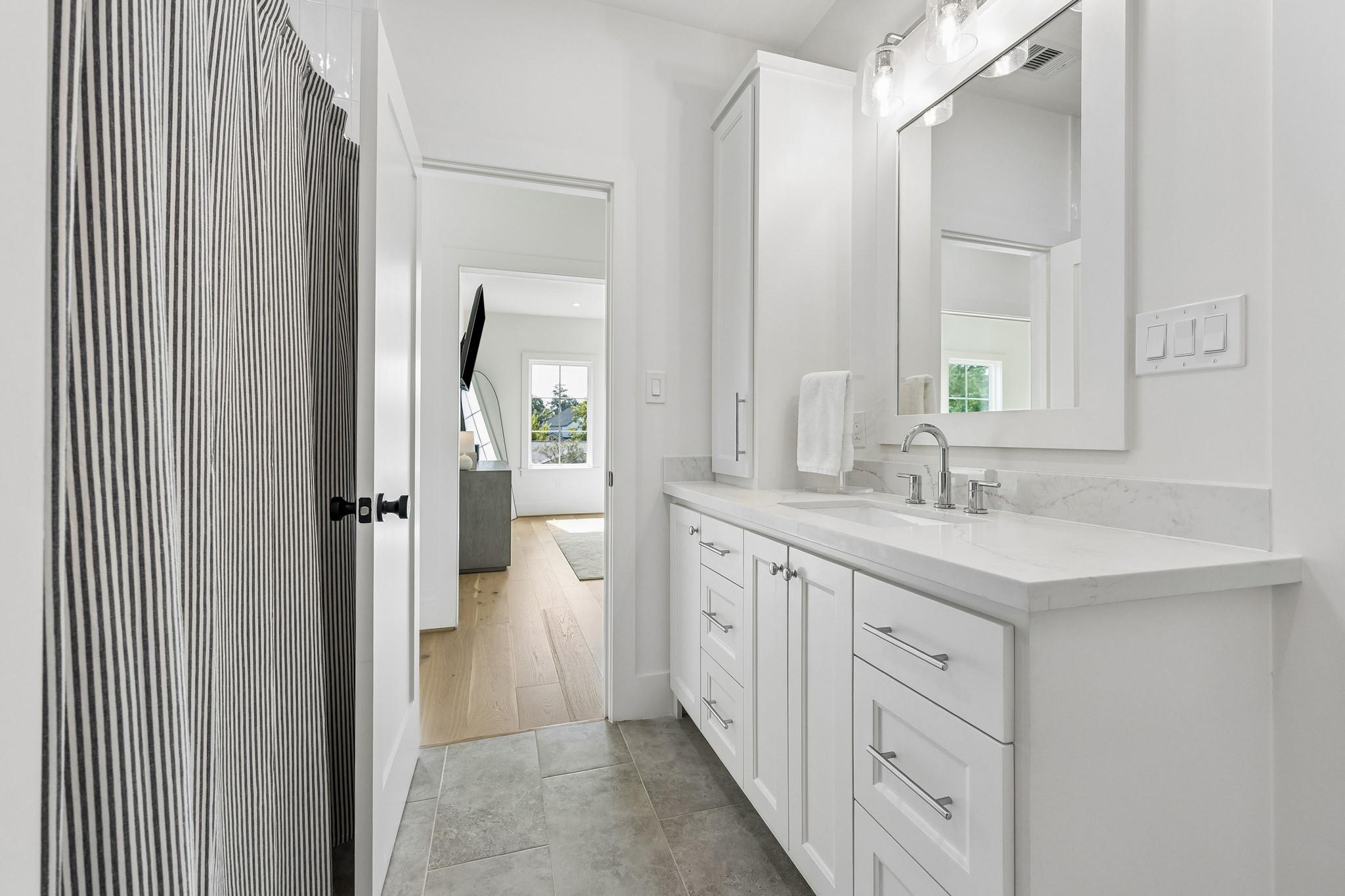 1030 Chamboard Lane, Houston Tx 77018 Property Photo 46