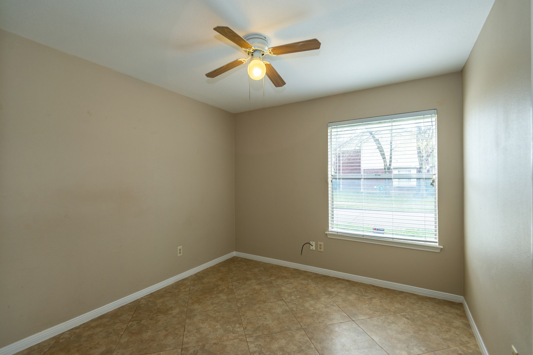 12034 Paddock Way Property Photo 14