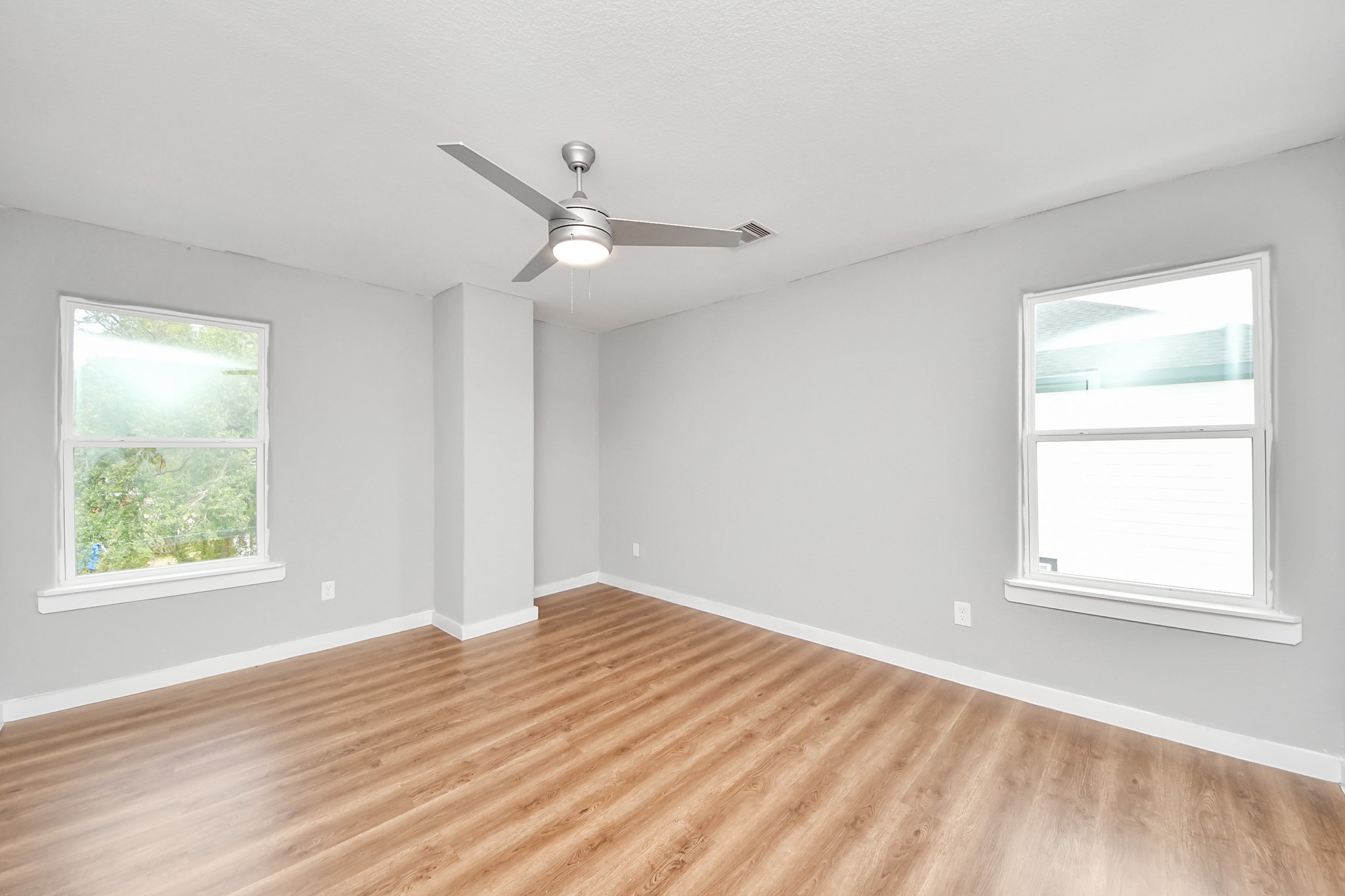8125 Eastover Street B Property Photo 12