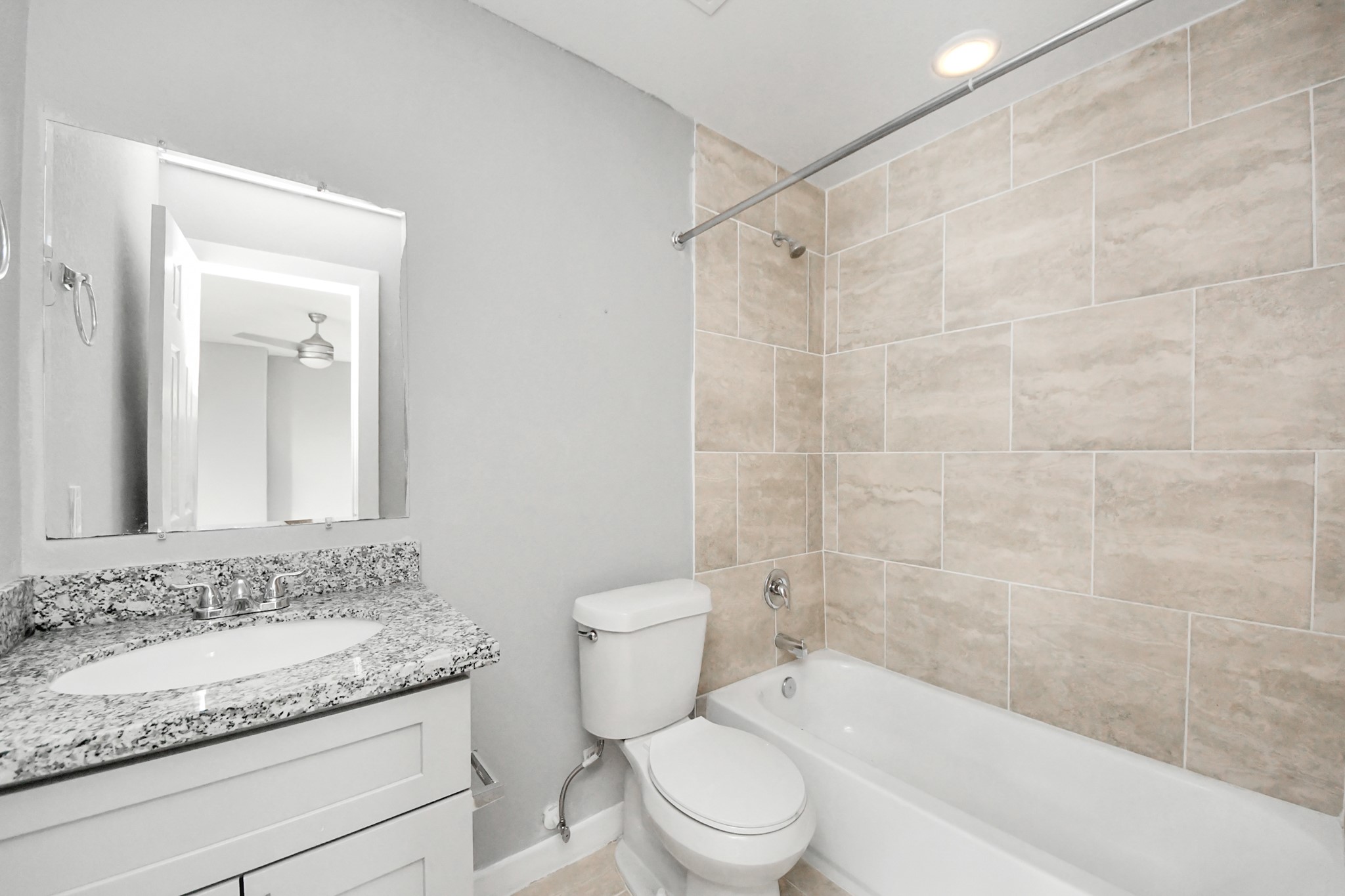 8125 Eastover Street B Property Photo 15