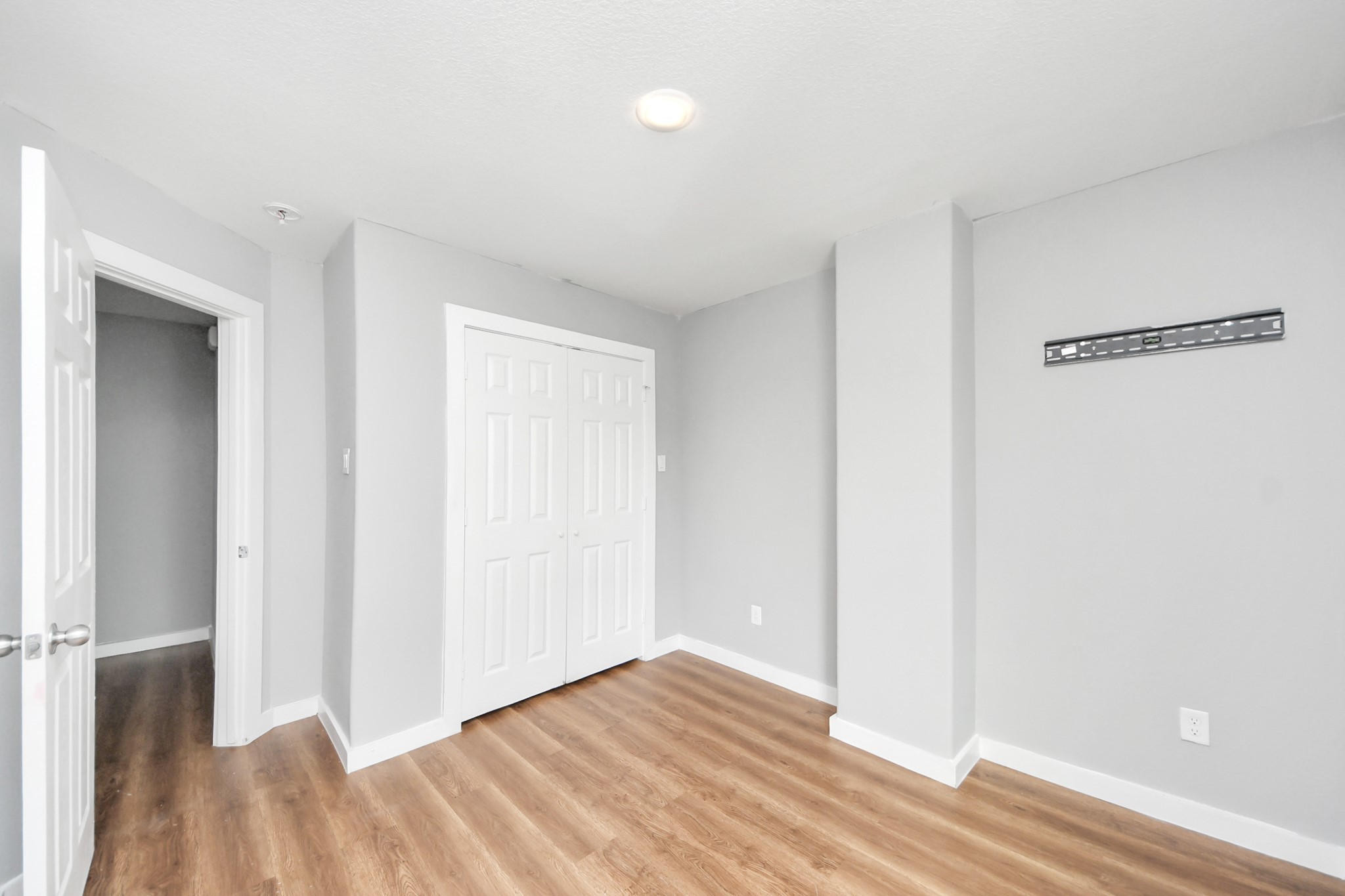 8125 Eastover Street B Property Photo 17
