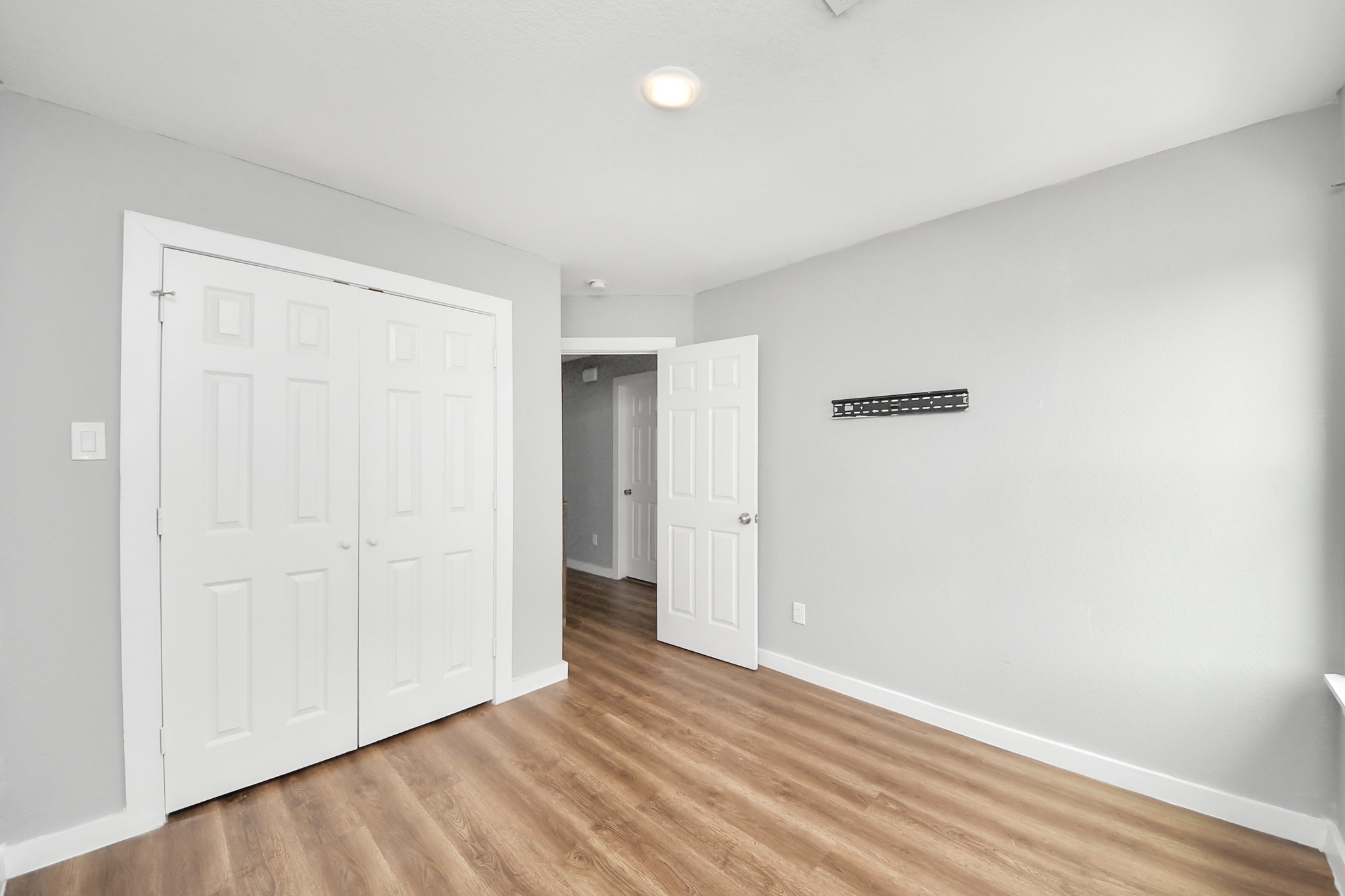 8125 Eastover Street B Property Photo 19