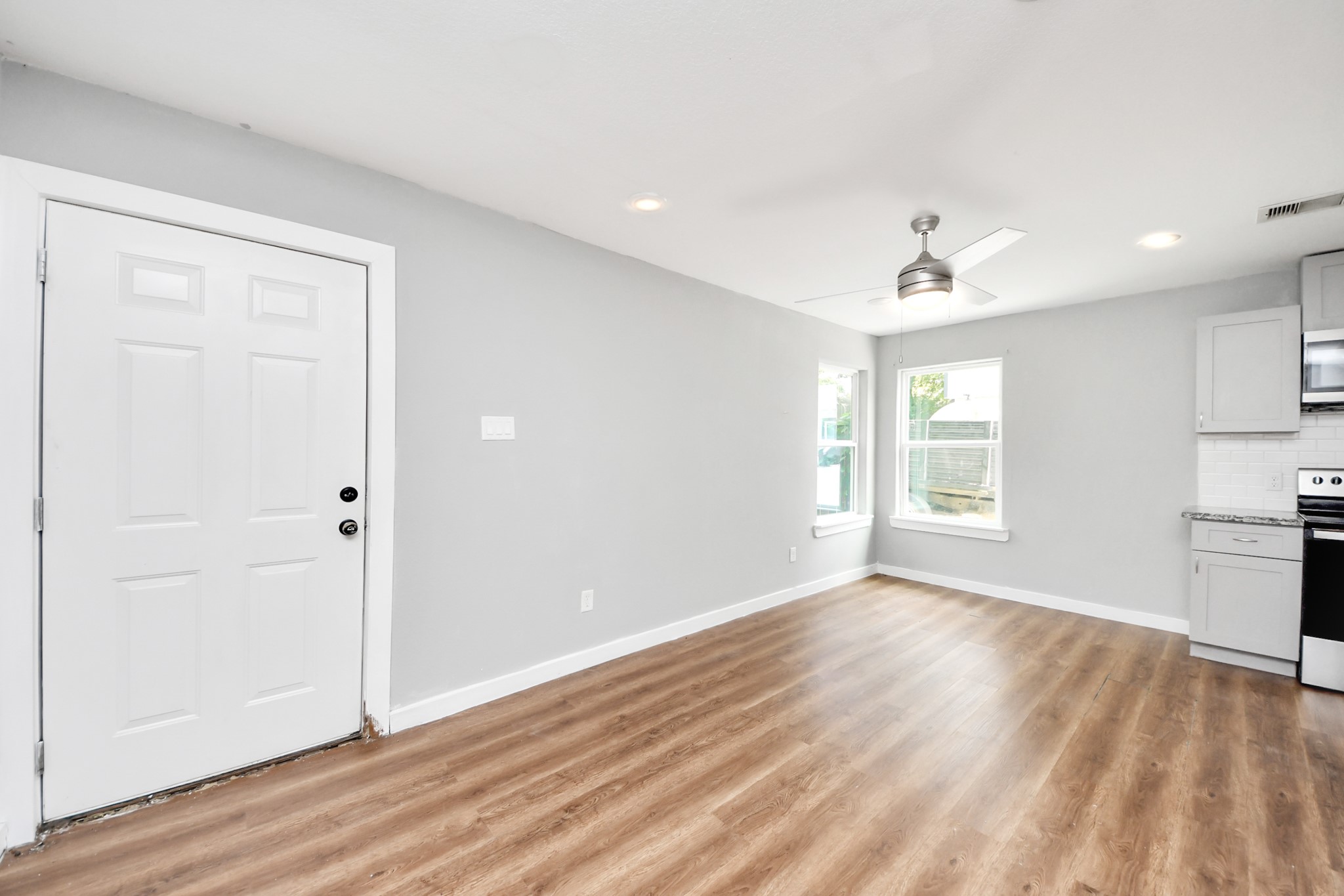 8125 Eastover Street B Property Photo 20