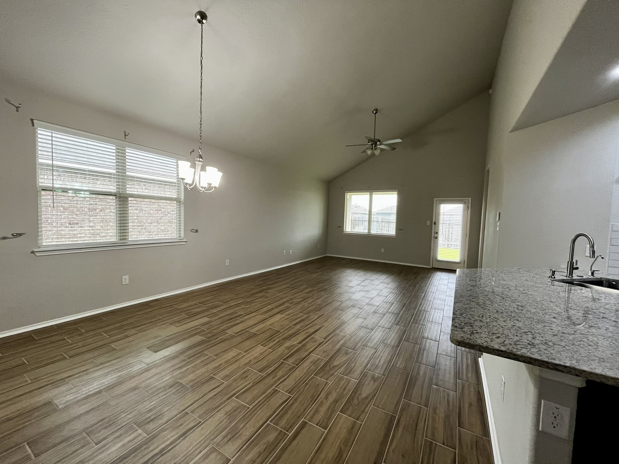 5443 Redwood Summit Lane Property Photo 10