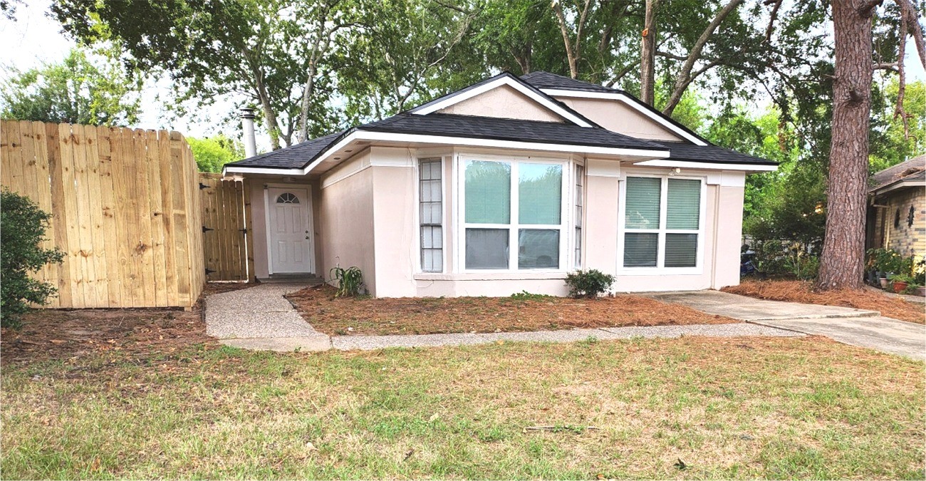 6705 Dinner Creek Court Property Photo 1